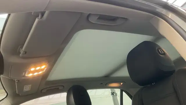 Mercedes-Benz GLE view 13