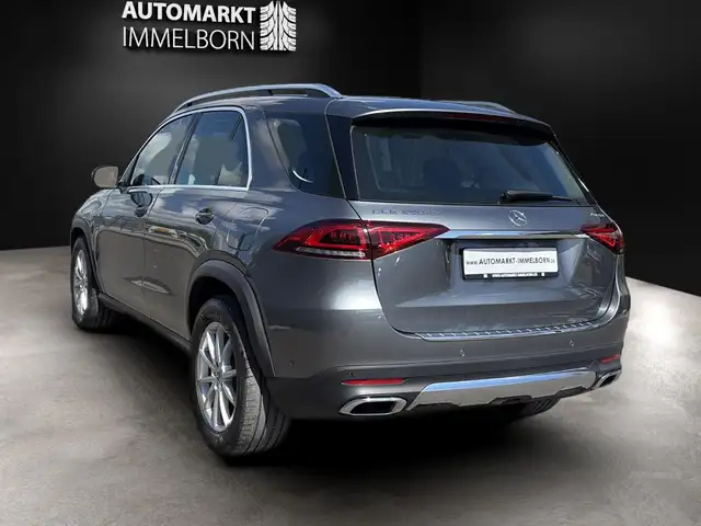 Mercedes-Benz GLE view 11
