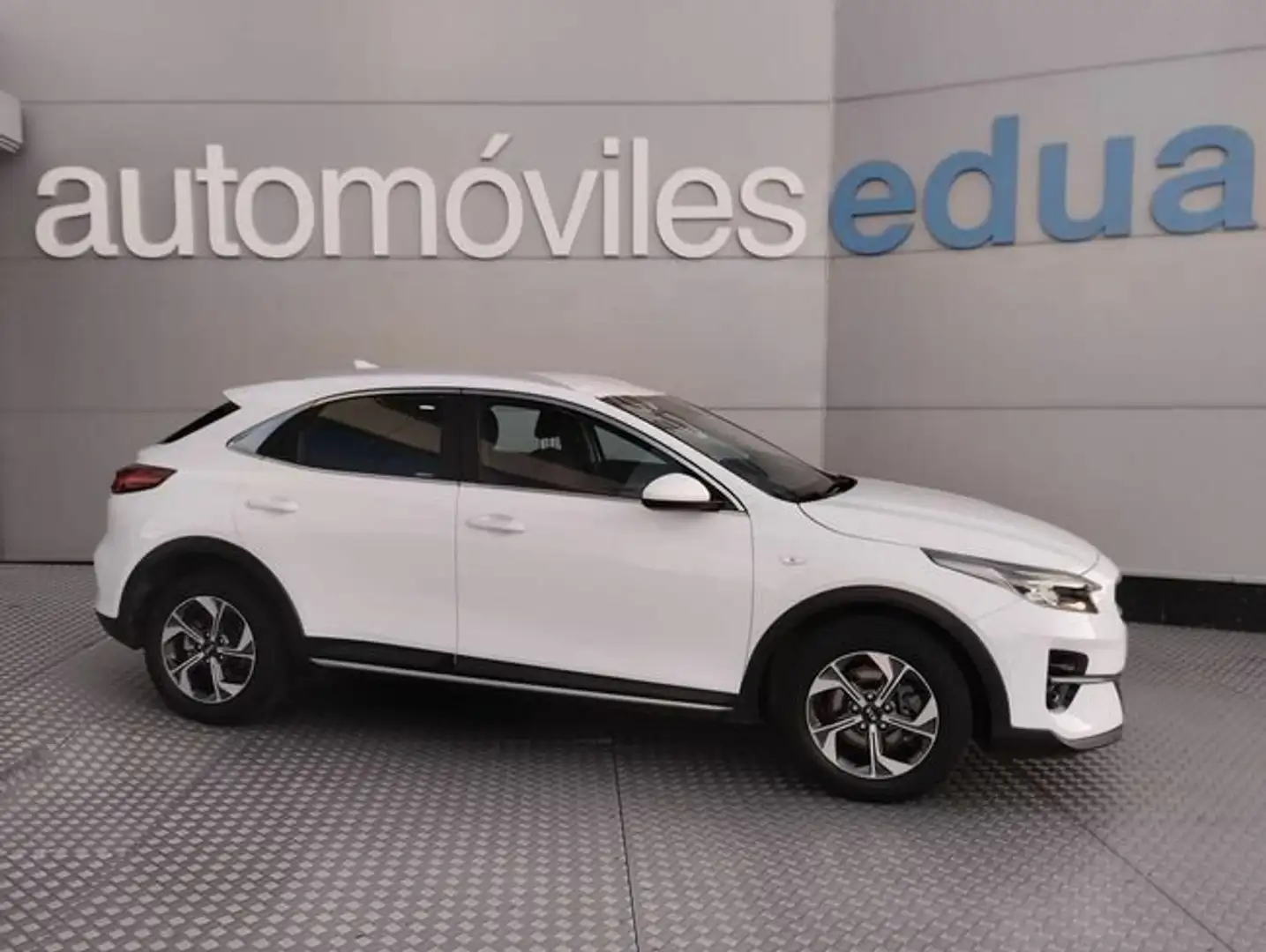 Kia XCeed 1.0 T-GDi Drive Blanco - 1
