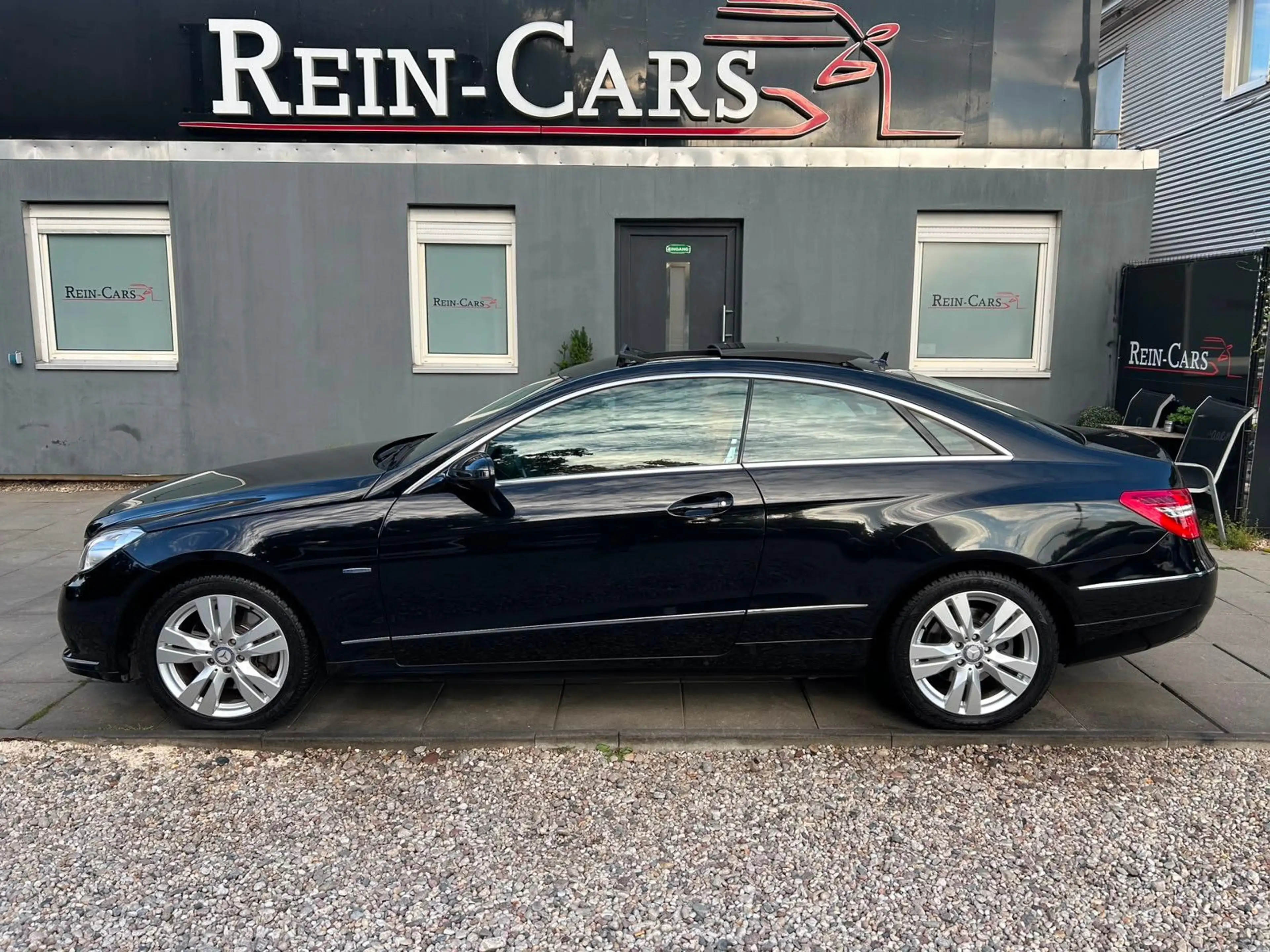 Mercedes-Benz E 350 CDI Coupe/I.HD/PANO/NAVI/TEMP/XEN/LED/SHZ/ — photo 3