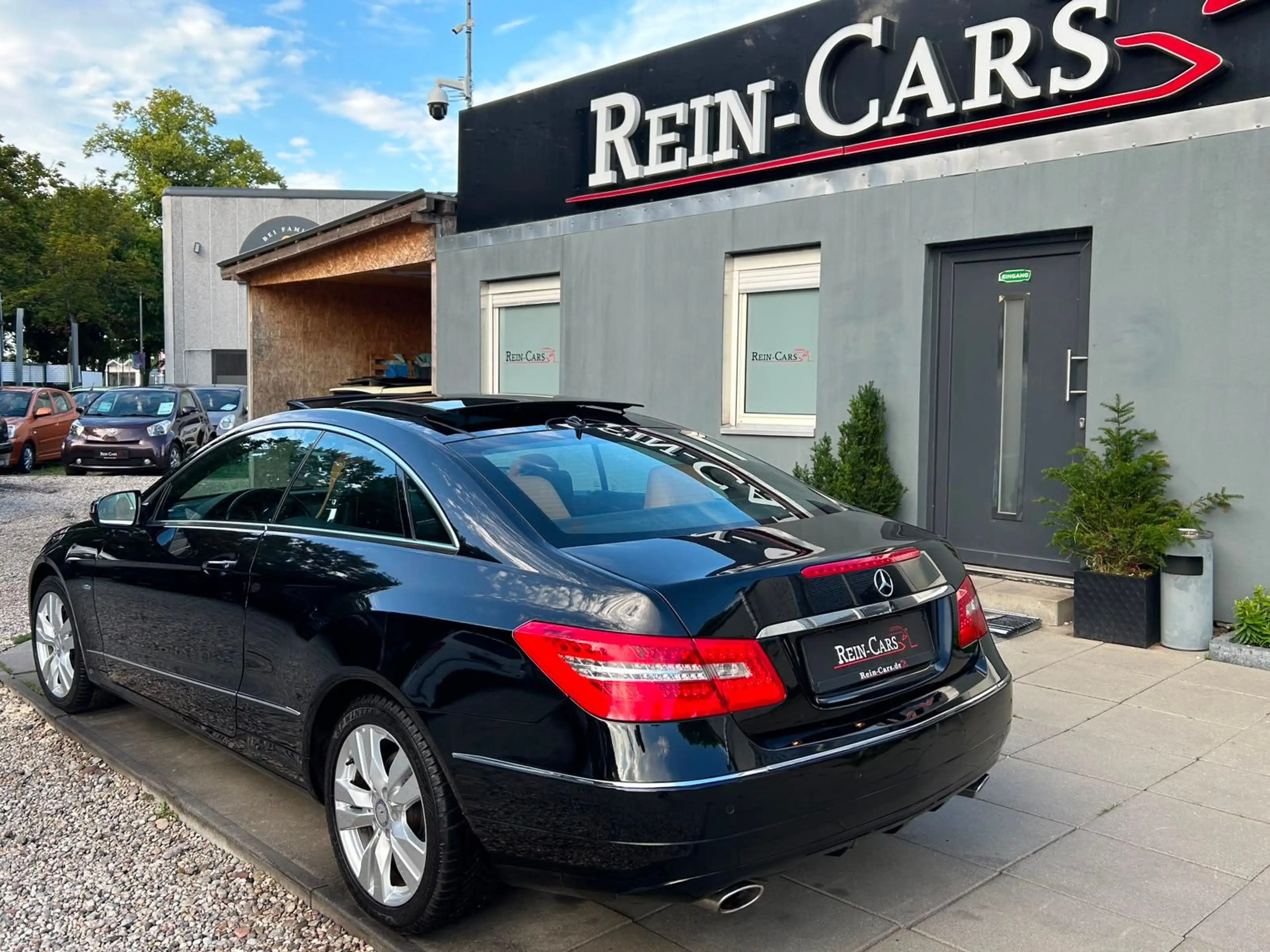Mercedes-Benz E 350 CDI Coupe/I.HD/PANO/NAVI/TEMP/XEN/LED/SHZ/ — photo 4