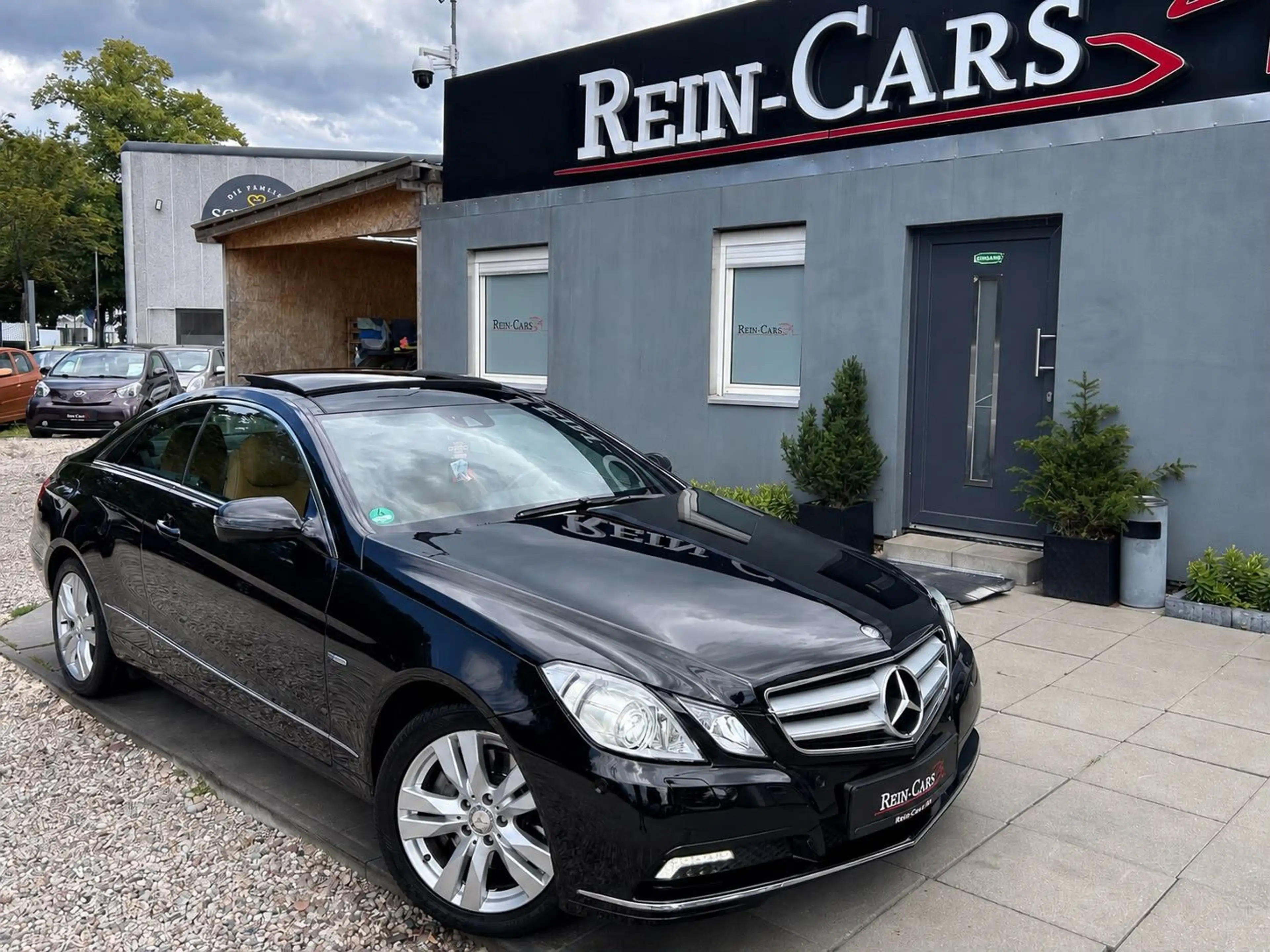 Mercedes-Benz E 350 CDI Coupe/I.HD/PANO/NAVI/TEMP/XEN/LED/SHZ/