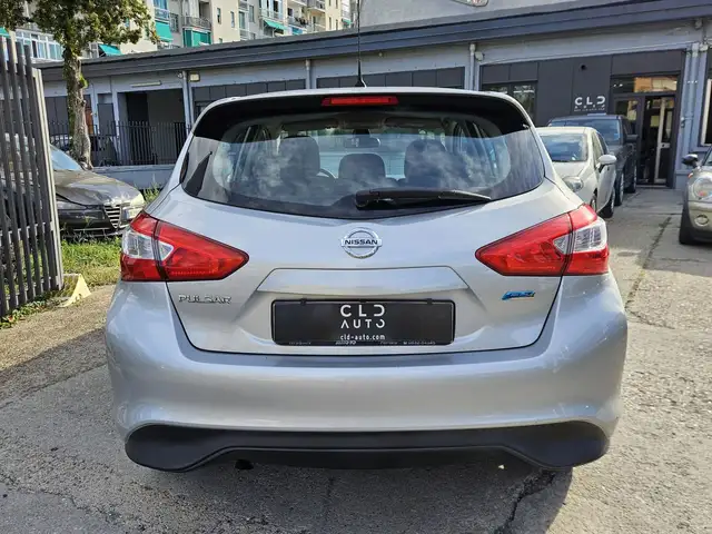 Nissan Pulsar view 5