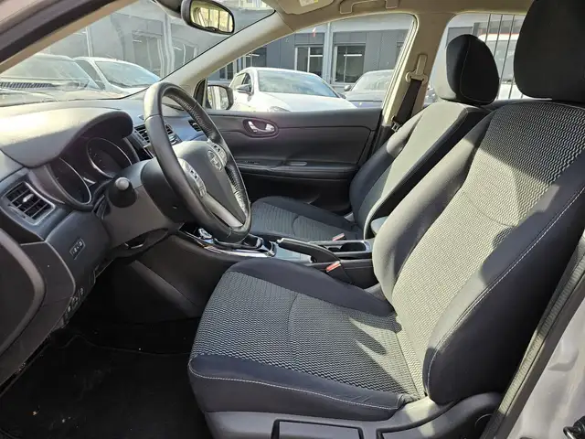 Nissan Pulsar view 7