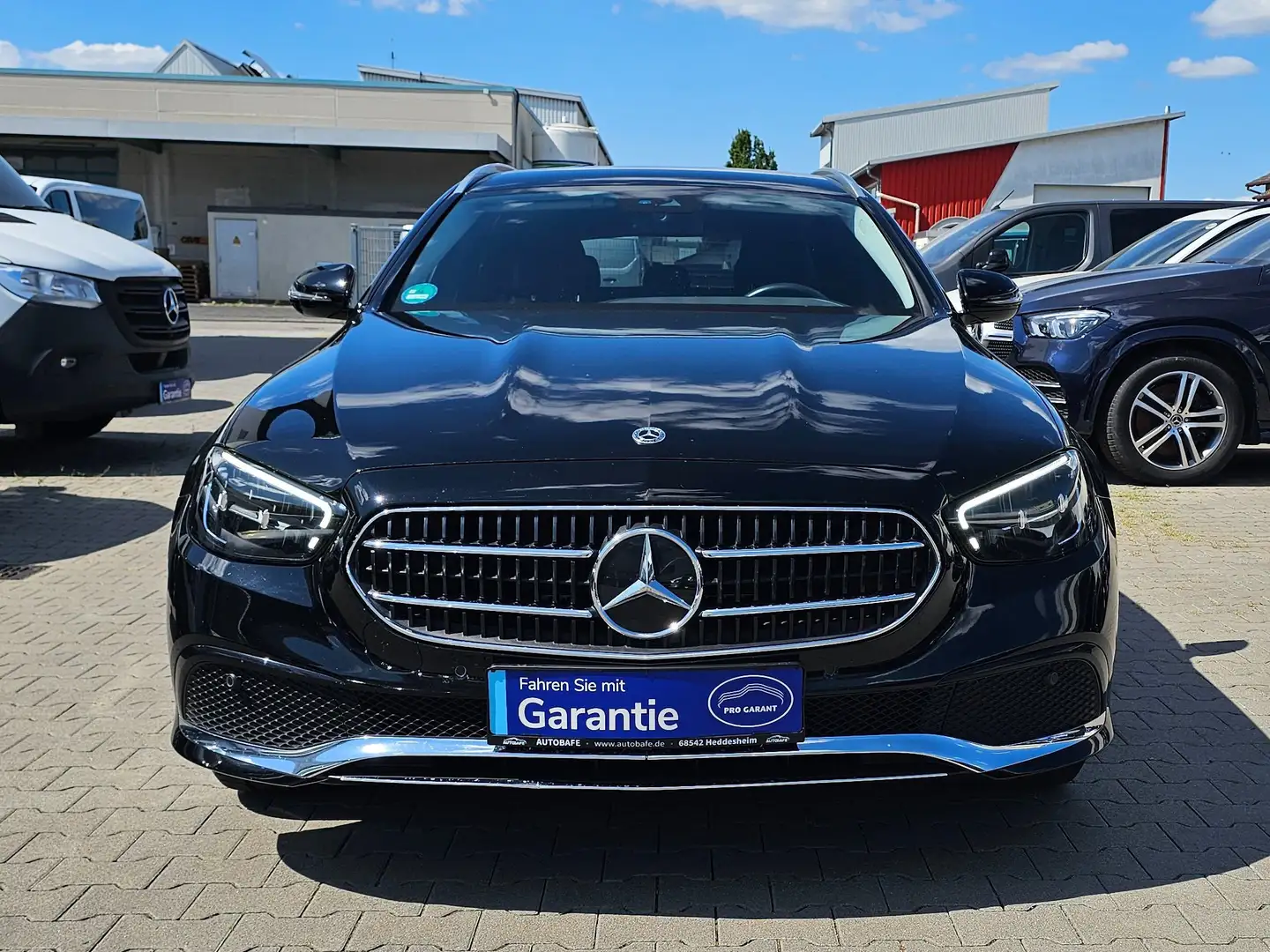 Mercedes-Benz E 300 de NAVI*KAMERA*MBUX*LED*1HAND Schwarz - 2