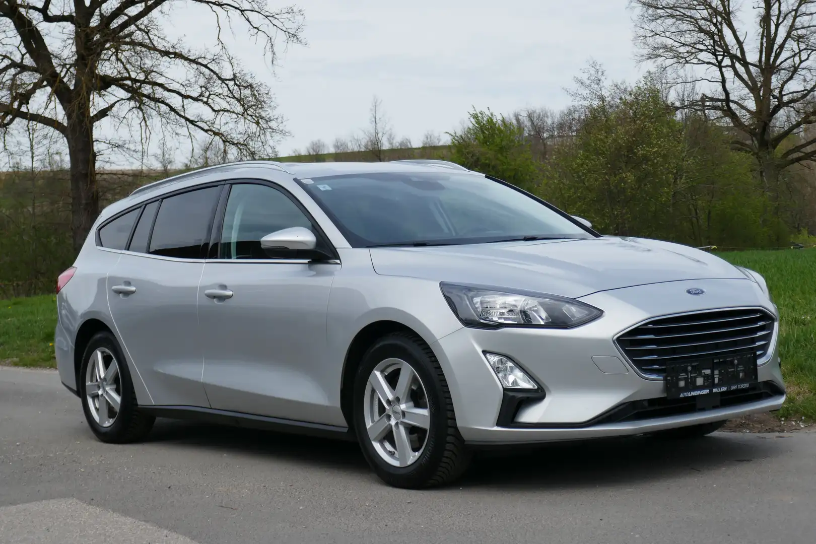 Ford Focus Titanium X Silber - 1