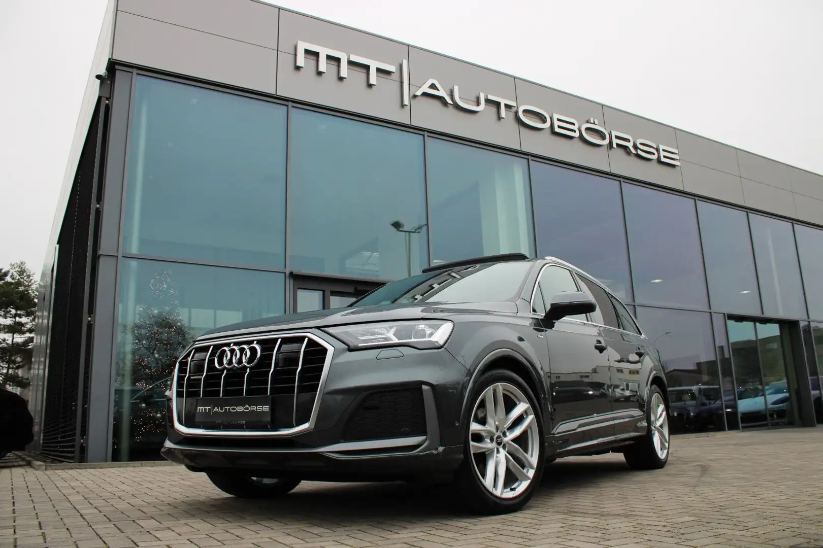 Audi Q7 50 TDI QU. S LINE SPORT PLUS AHK/B&O/PANO/21" Grau - 1