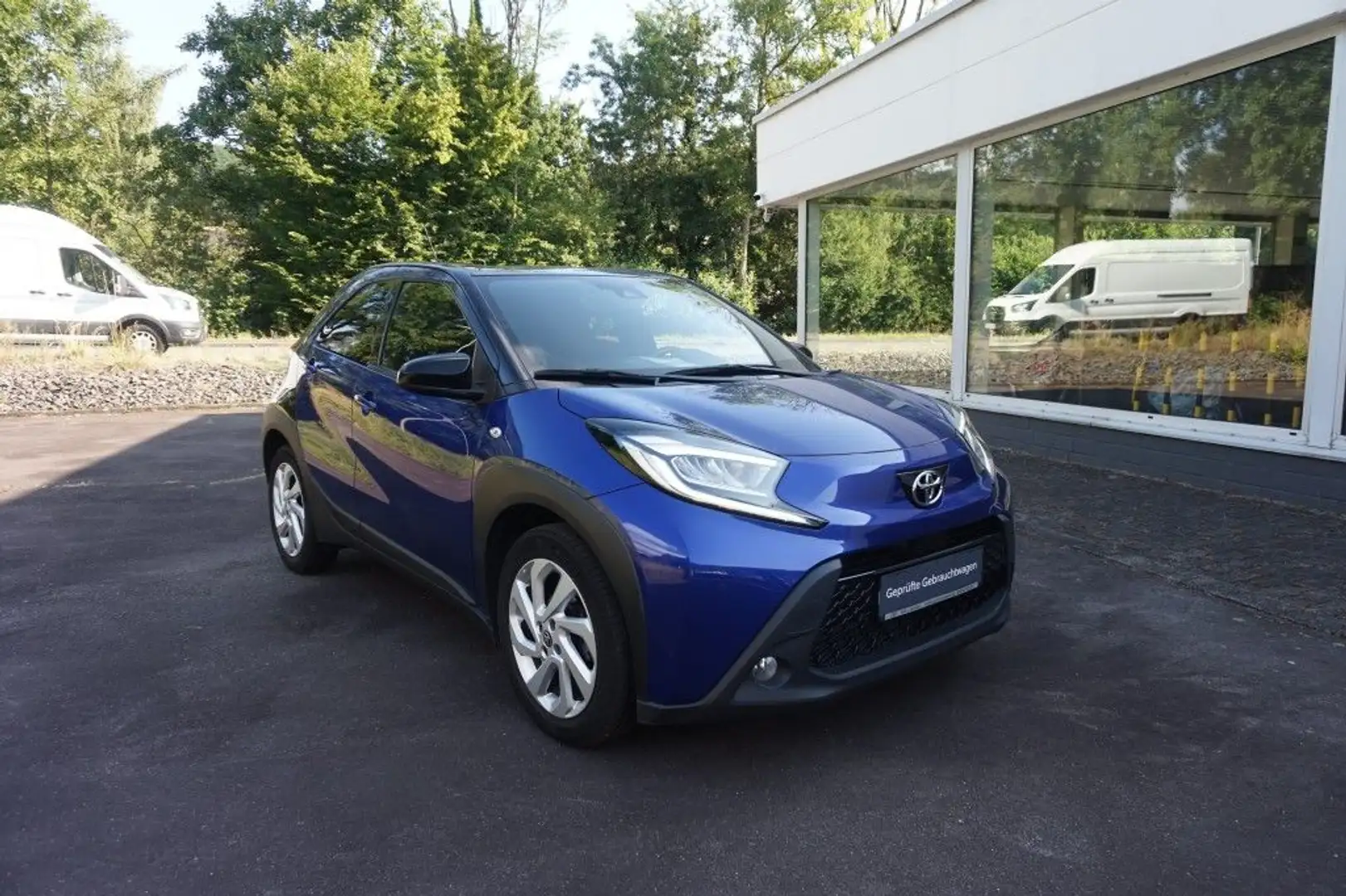 Toyota Aygo X Pulse Blau - 2