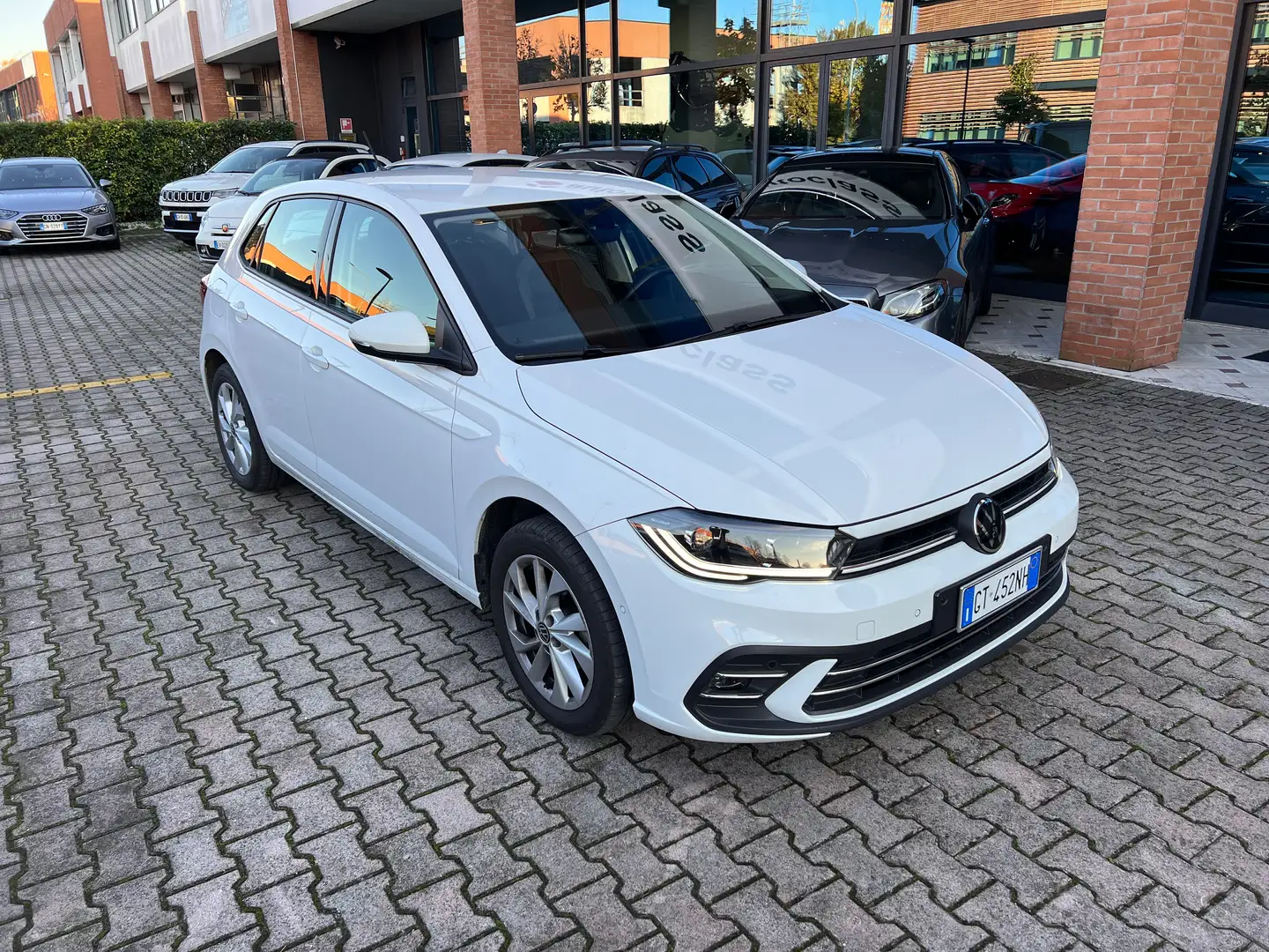 Volkswagen Polo Polo VI 2022 1.0 tgi Style 90cv Bianco - 1