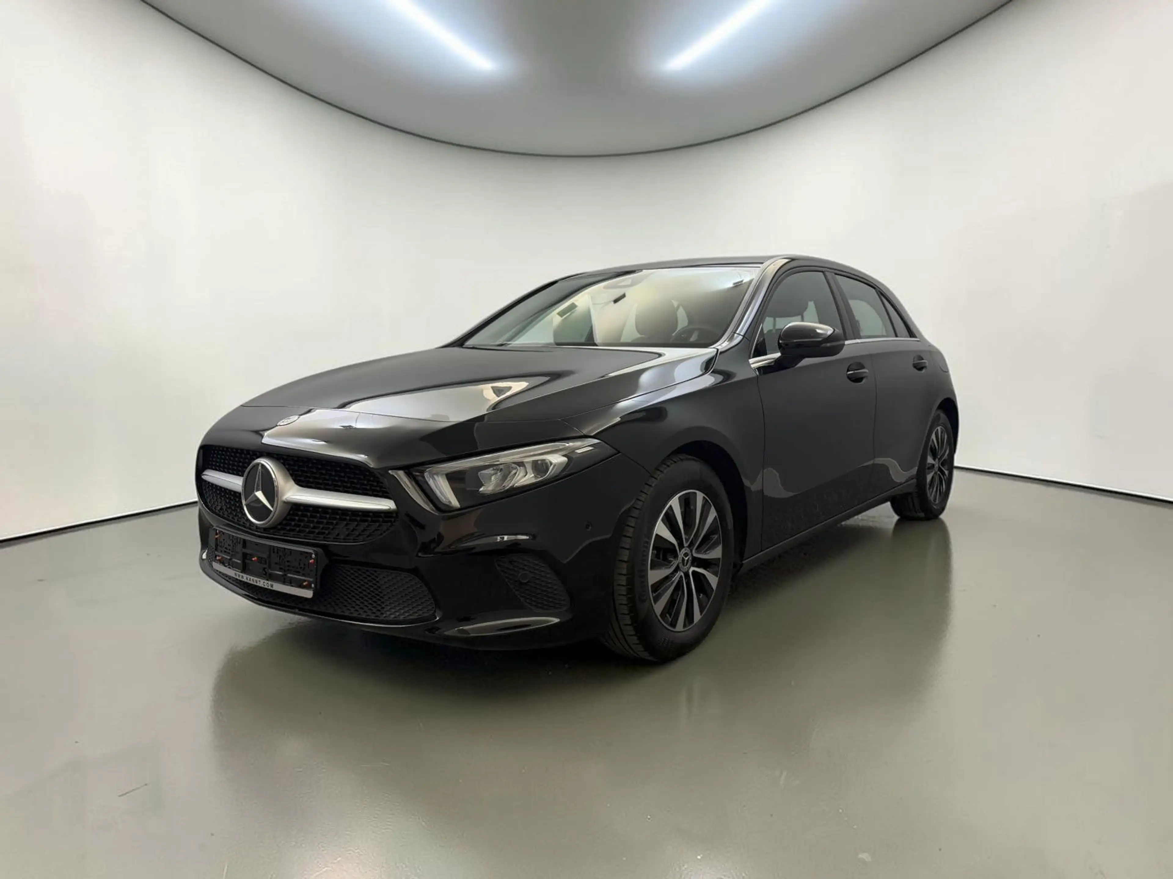 Mercedes-Benz A 180 d LED*CARPLAY*1-HAND*T-LEDER*WIDE*RÜCKKAM
