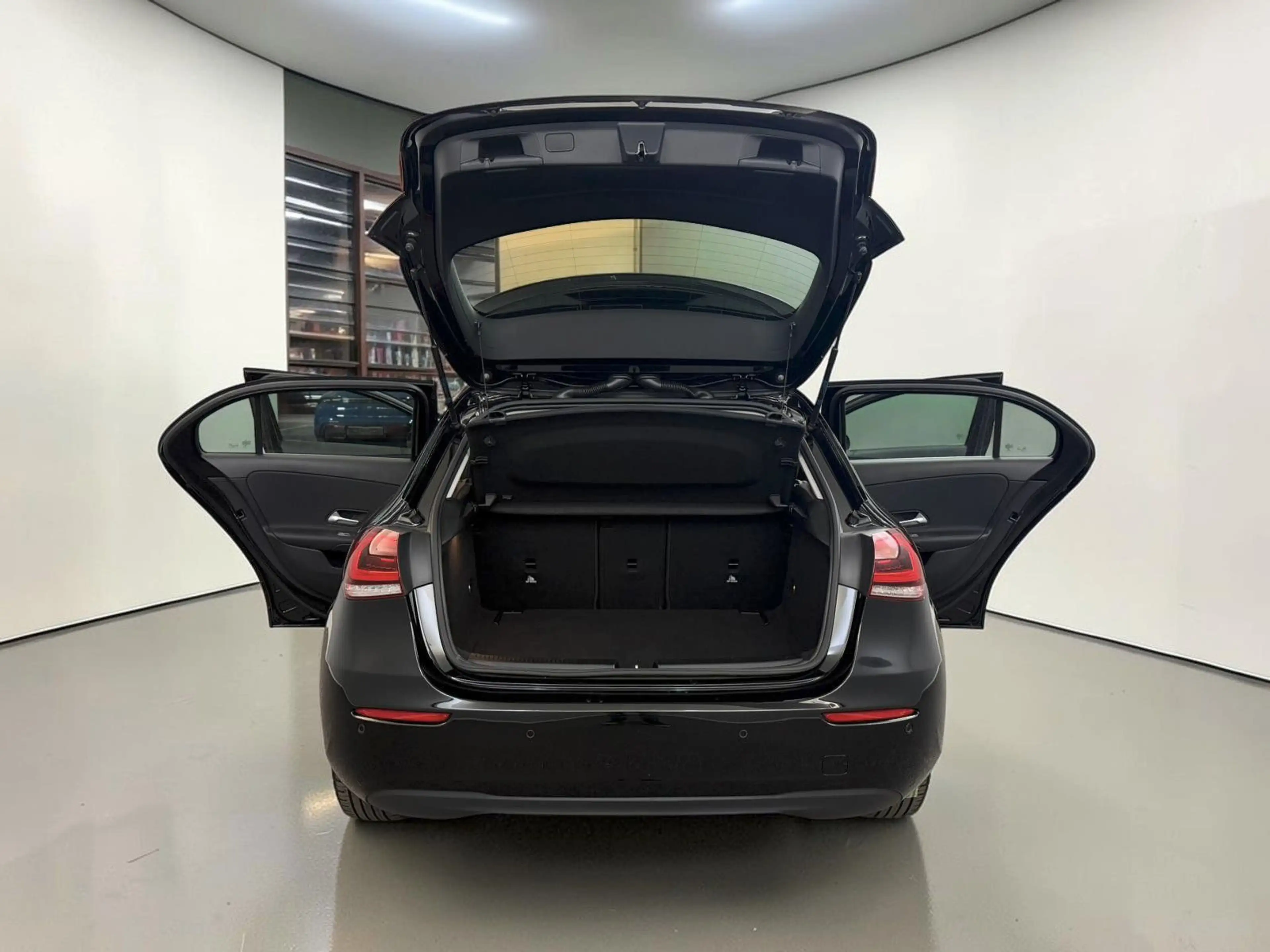 Mercedes-Benz A 180 d LED*CARPLAY*1-HAND*T-LEDER*WIDE*RÜCKKAM — photo 15