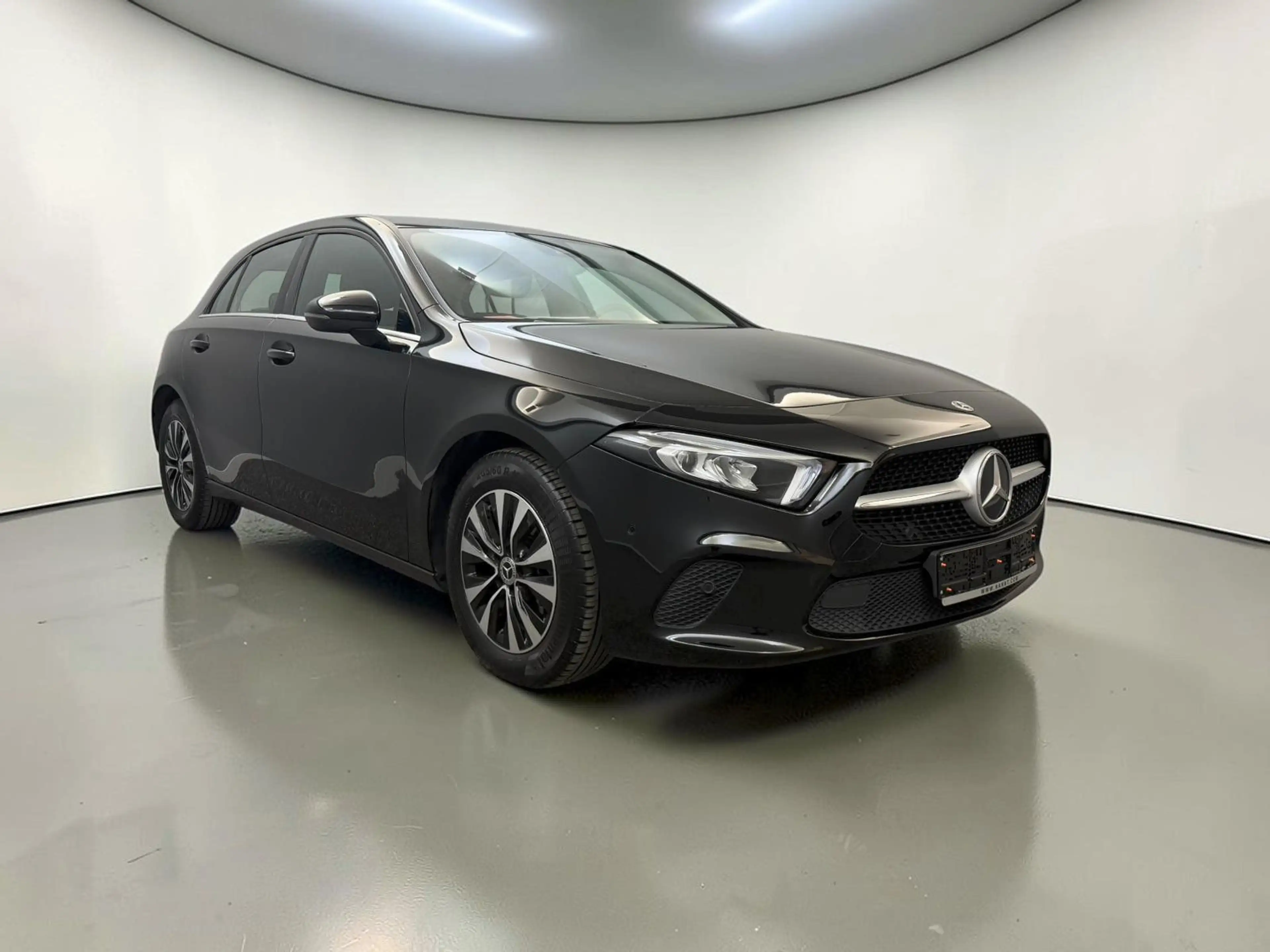 Mercedes-Benz A 180 d LED*CARPLAY*1-HAND*T-LEDER*WIDE*RÜCKKAM — photo 3