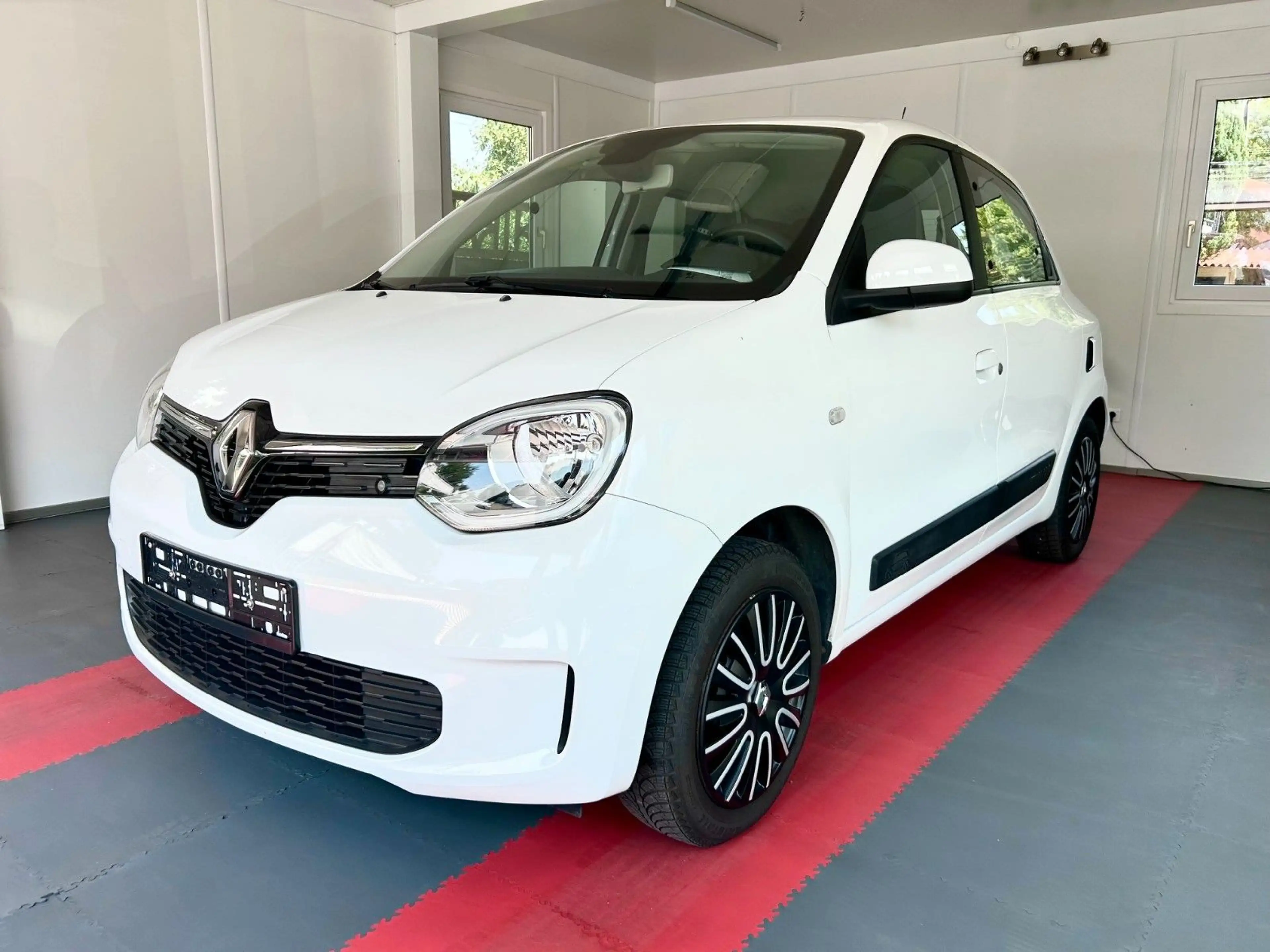 Renault Twingo Limited — photo 3