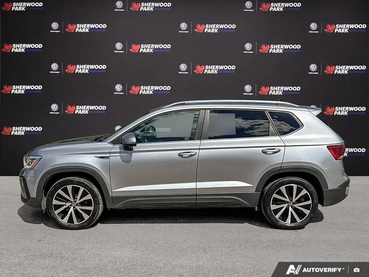 Volkswagen Taos photo Volkswagen Taos