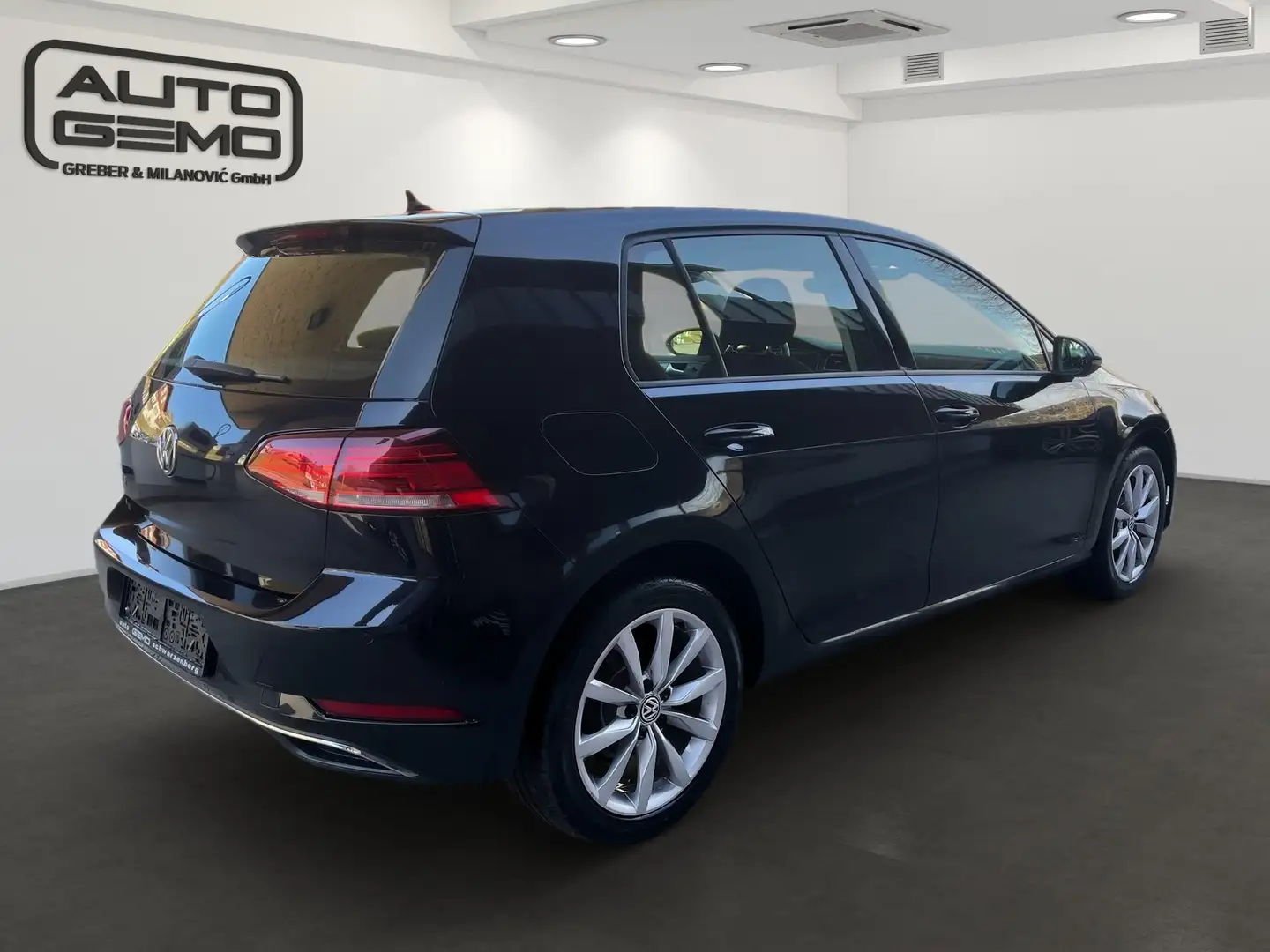 Volkswagen Golf Comfortline BMT Schwarz - 2
