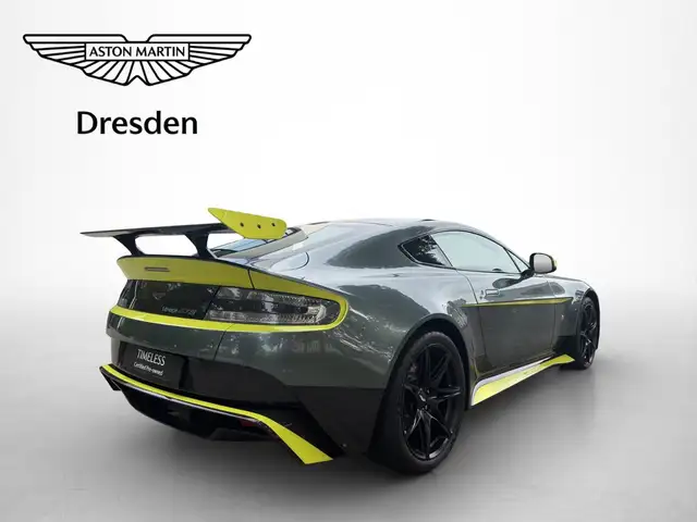 Aston Martin V8 view 6