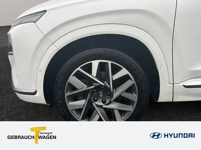 Hyundai Santa Fe view 9