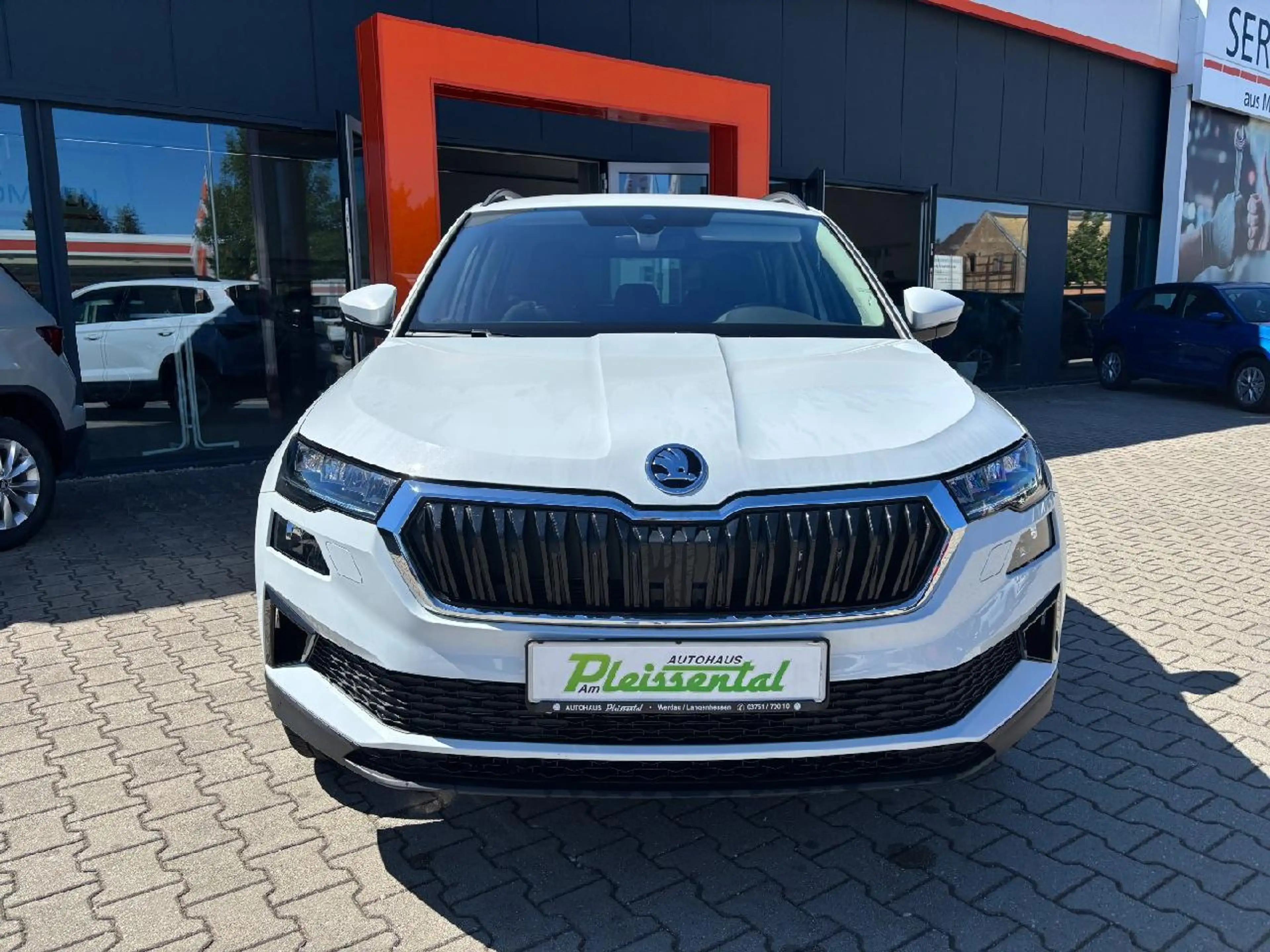 Skoda Karoq Karoq 110 kW 4x4 *NAVI*PDC*KESSY*SHZ — photo 2