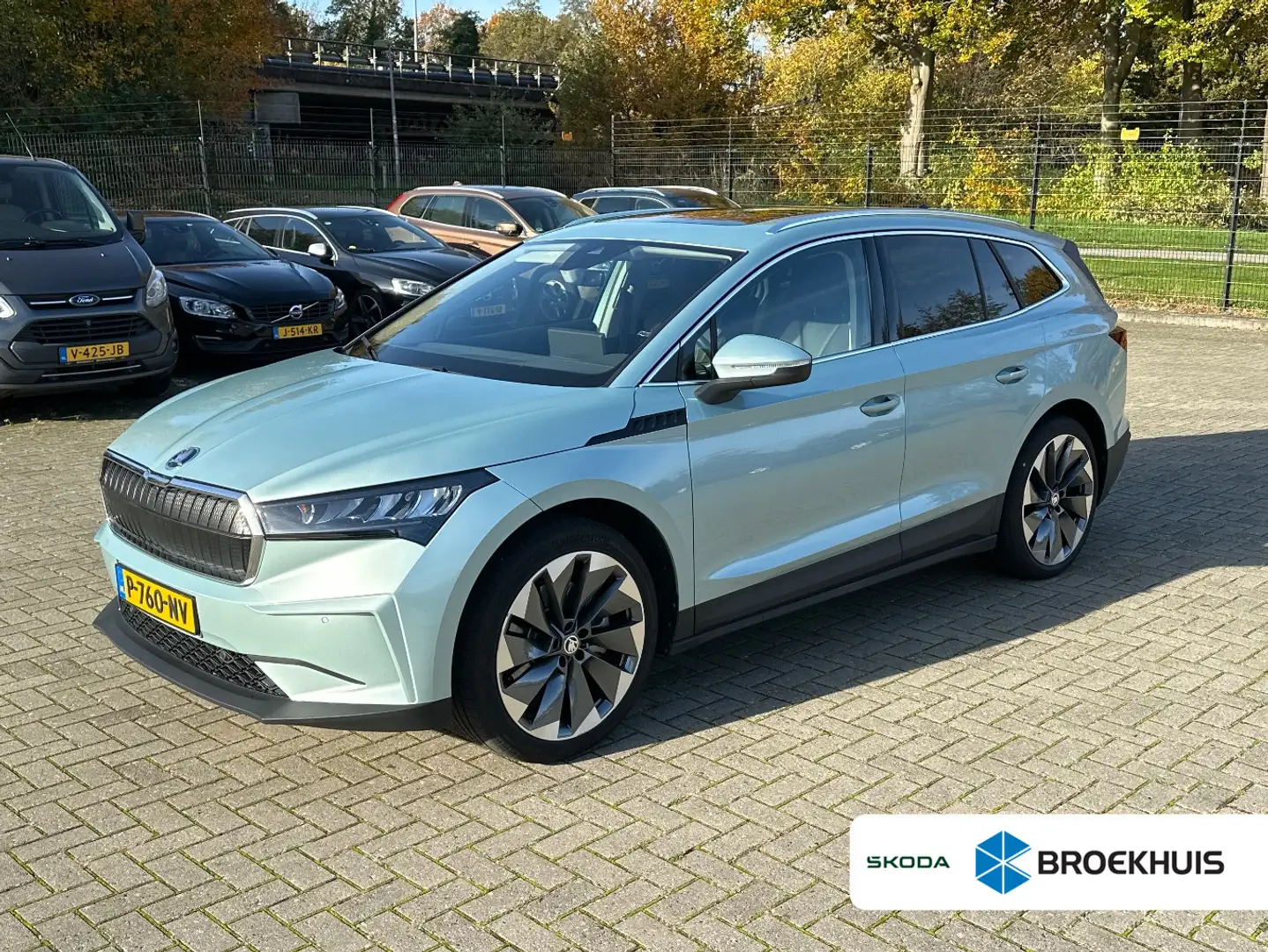 Skoda Enyaq 80 | Schuif-kanteldak | Elektrisch verstelbare sto Grijs - 1