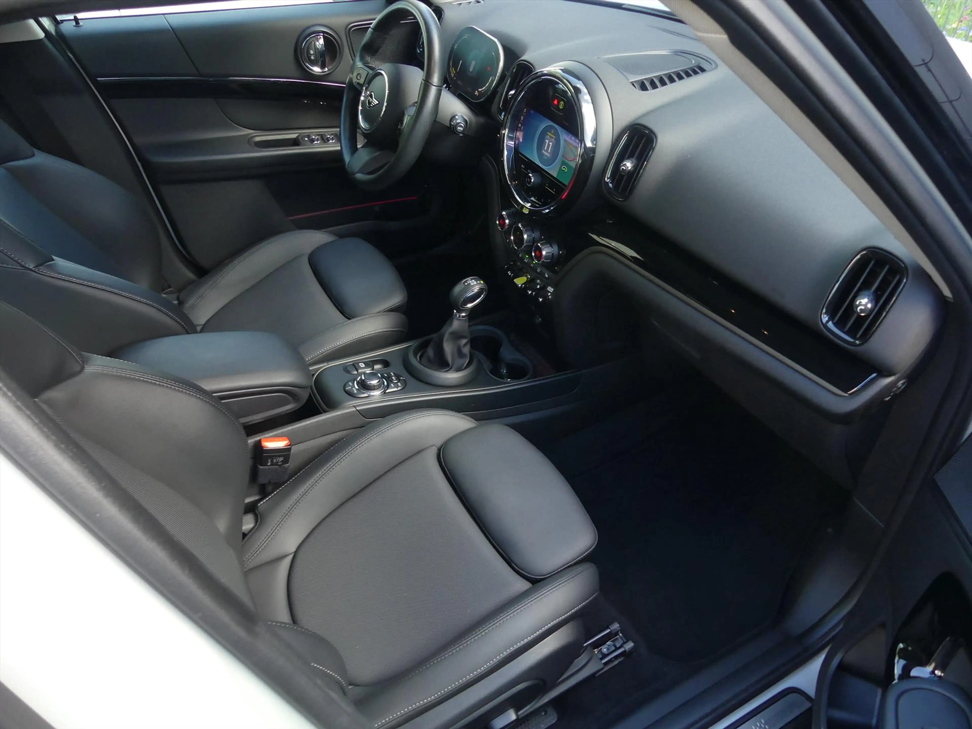 MINI Cooper SE Countryman 1.5 COOPER ALL4 220PK HYBRIDE LEDER/NAVI/PDC/CAMER — photo 12
