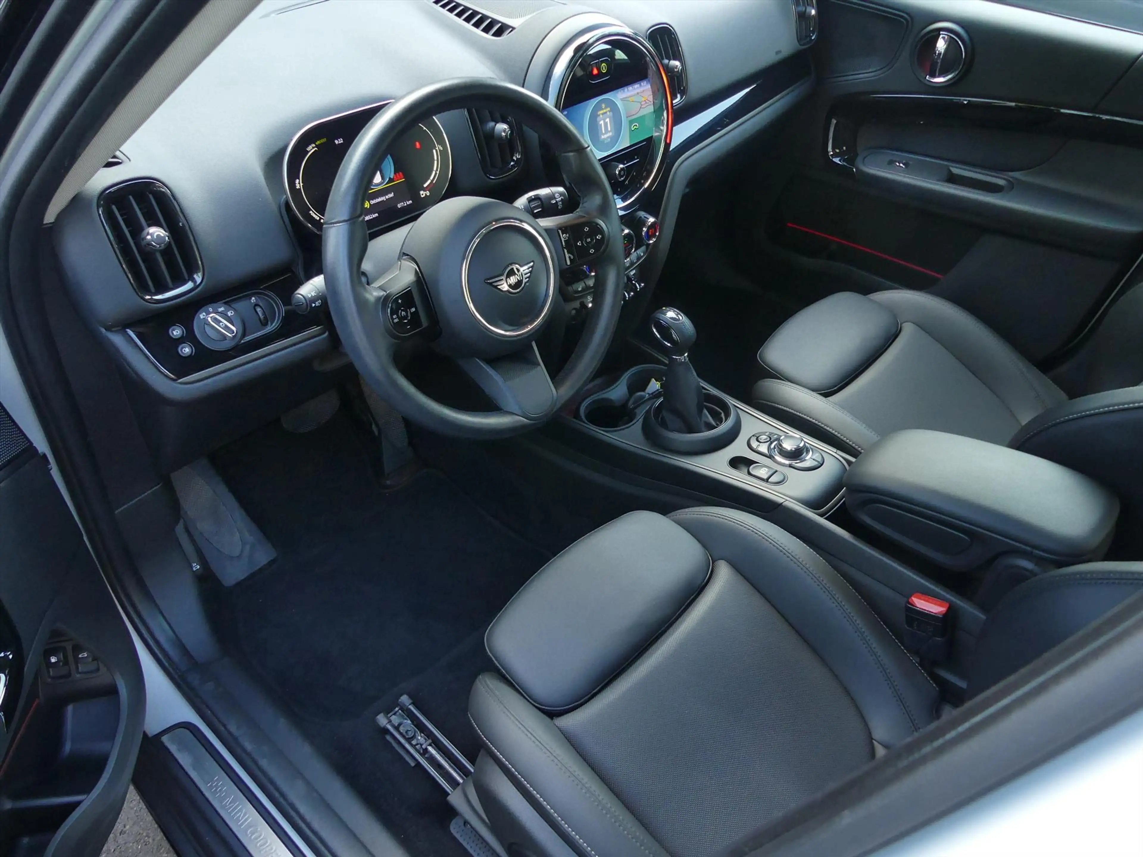 MINI Cooper SE Countryman 1.5 COOPER ALL4 220PK HYBRIDE LEDER/NAVI/PDC/CAMER — photo 7