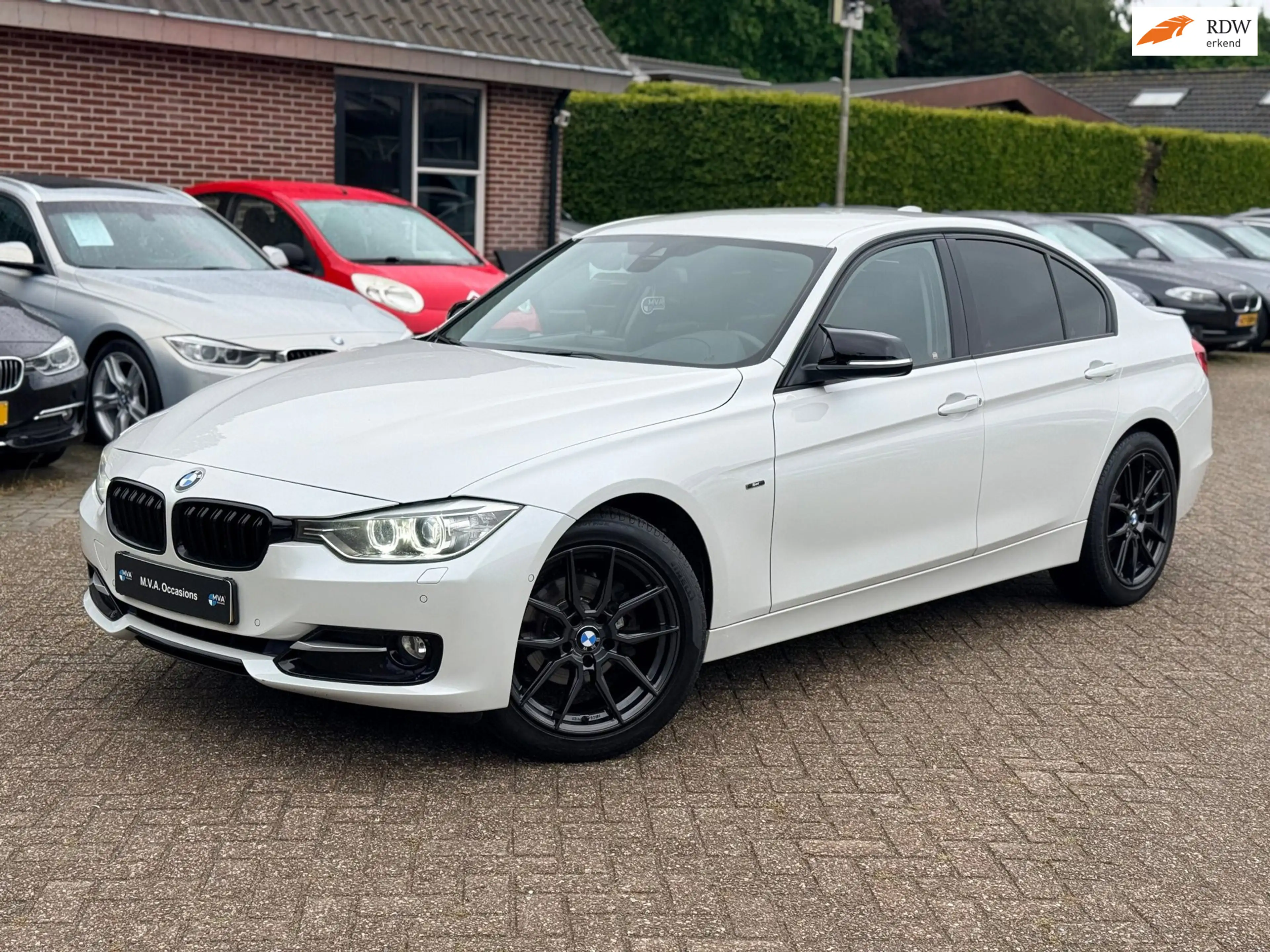 BMW 316 3-serie 316i Sport Edition High Executive|Nieuwe K