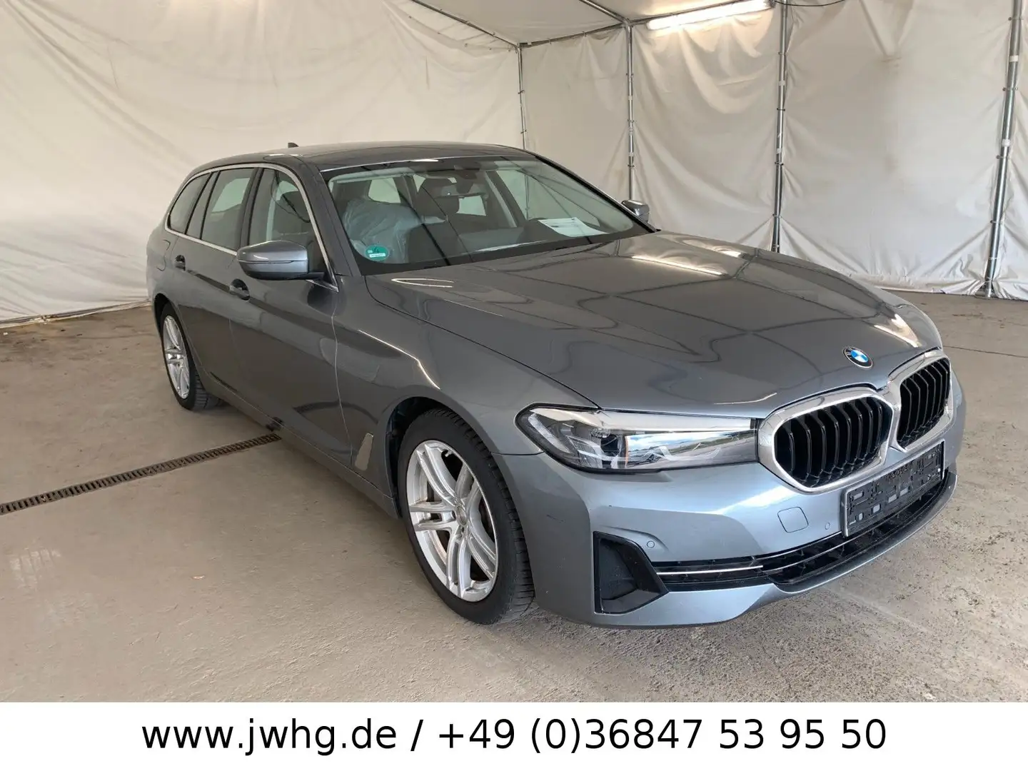 BMW 530 e LED 18" CockpProf 4xSiHz Vollleder NavProf Grau - 2