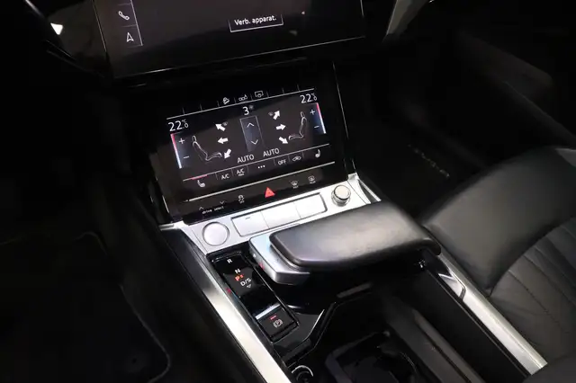 Audi E-Tron view 11