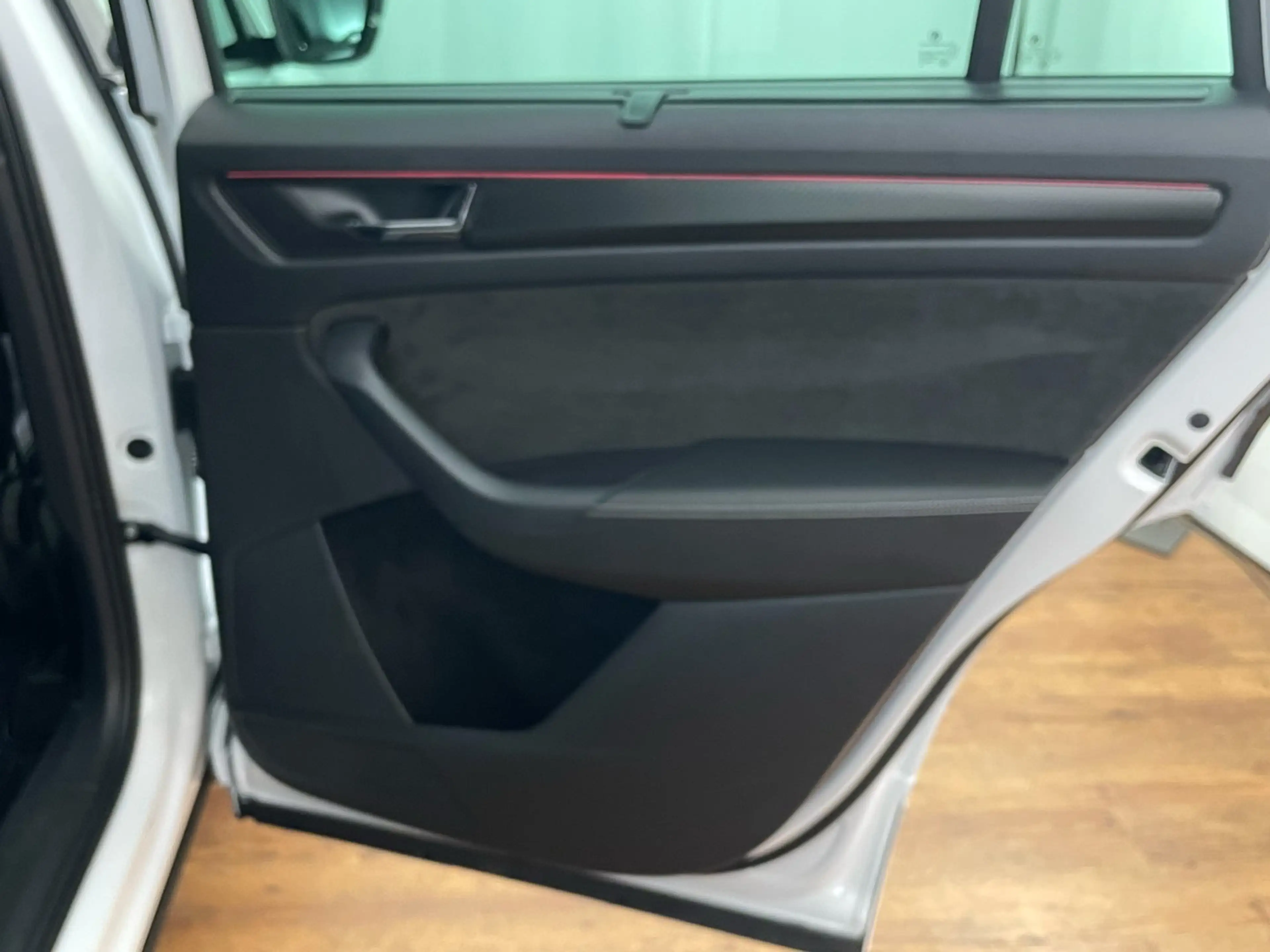 Skoda Kodiaq 4x4 SPORTLINE TSI DSG — photo 14