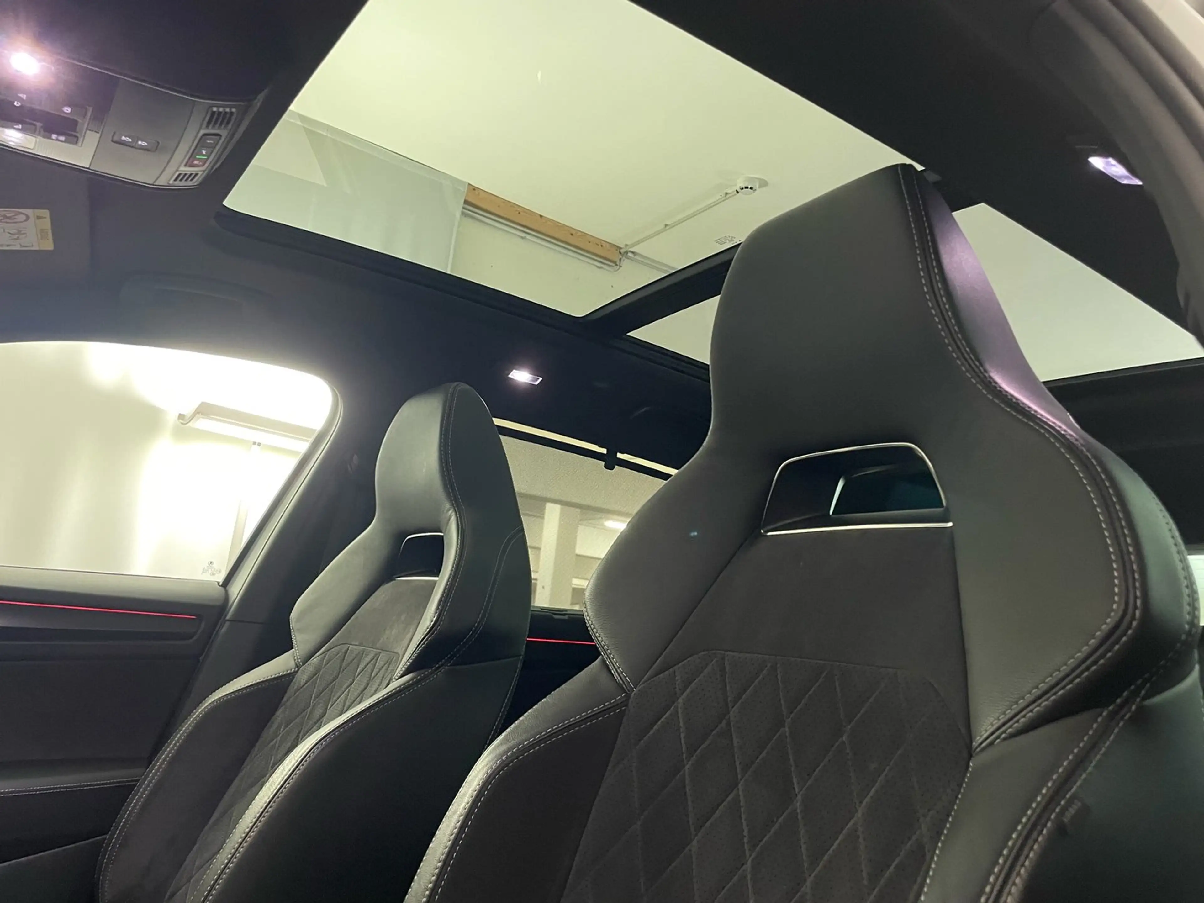 Skoda Kodiaq 4x4 SPORTLINE TSI DSG — photo 8