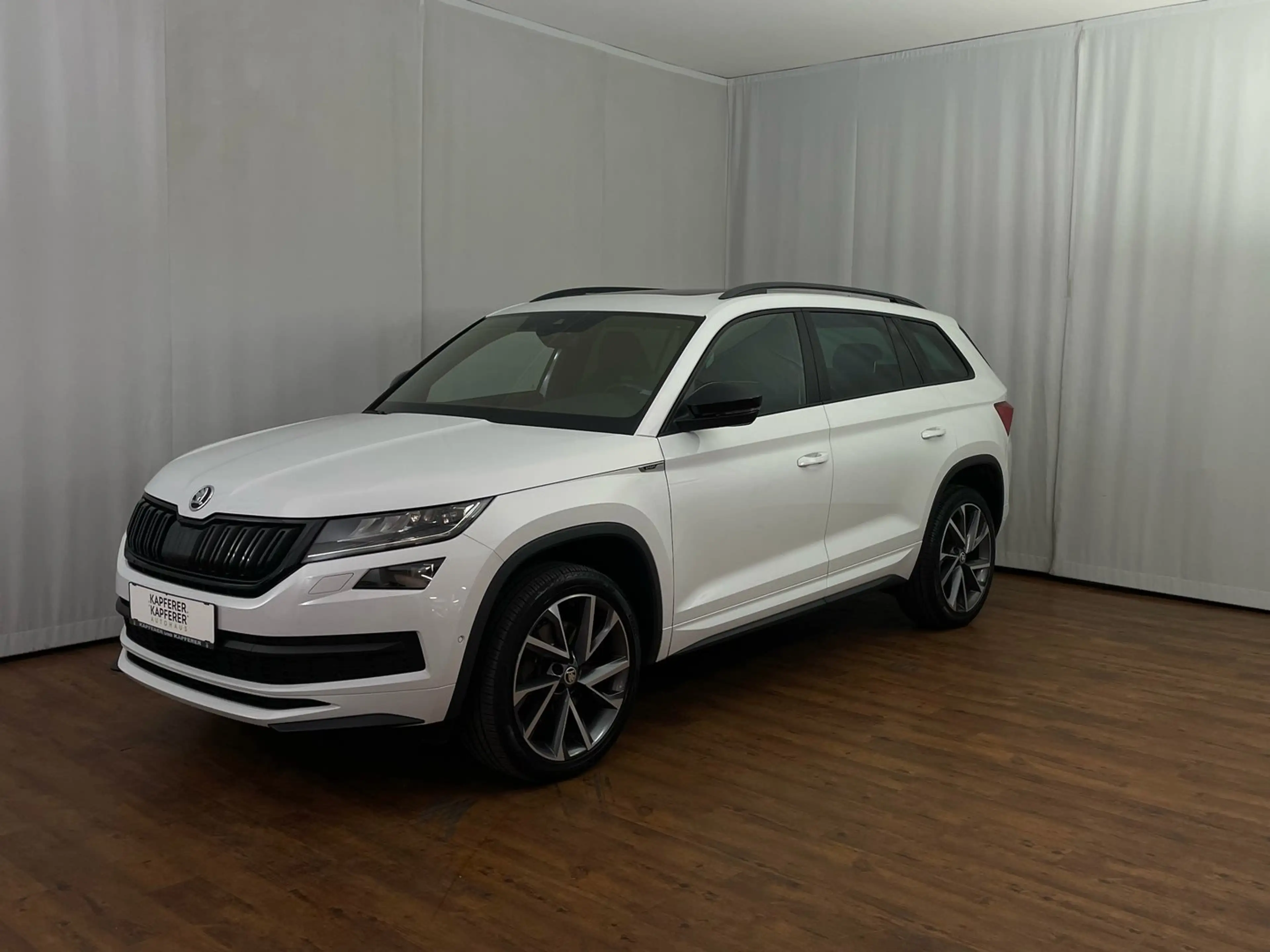Skoda Kodiaq 4x4 SPORTLINE TSI DSG — photo 2