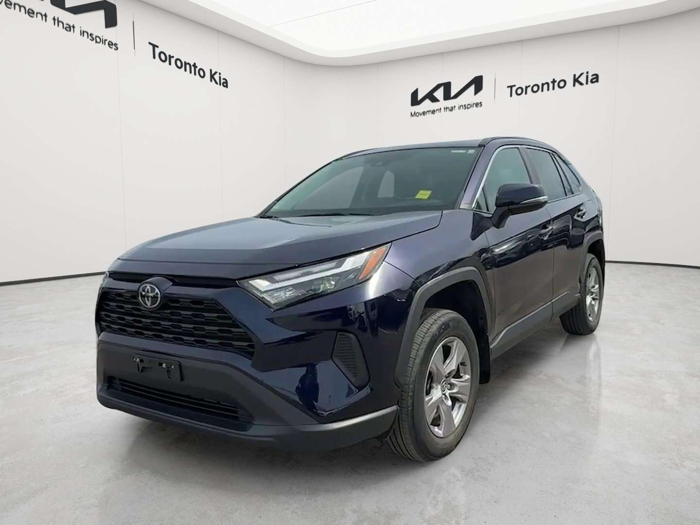 2025 Toyota RAV 4 XLE