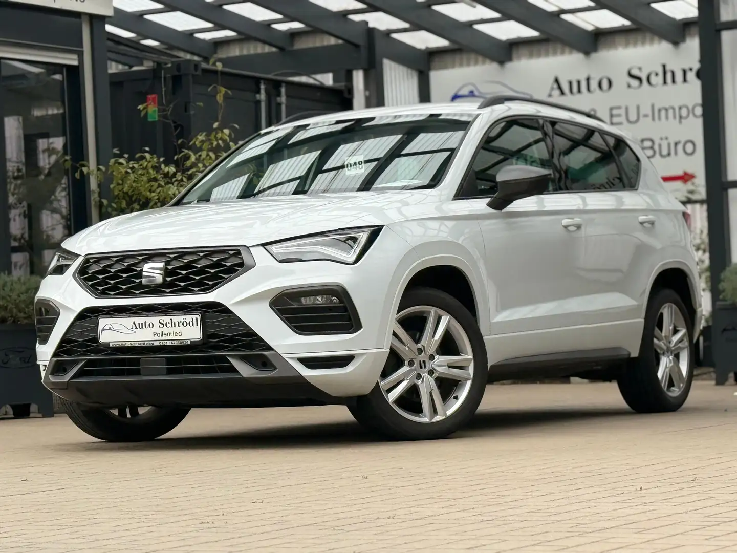 SEAT Ateca FR 1.5 TSI, LED, Navi, Kamera, Kessy, FullLink Blanc - 1