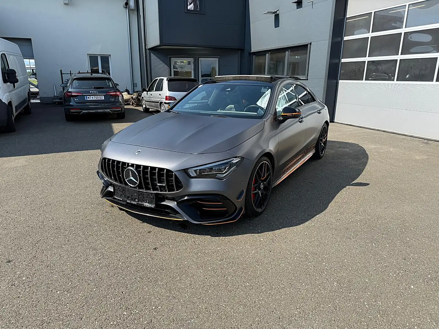 Mercedes-Benz Sonstige CLA 45 S 4Matic AMG VOLLAUSSTATTUNG Silber - 2