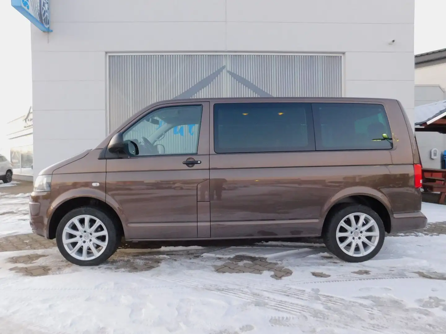 Volkswagen T5 Multivan T5 2.0 TDI Multivan Startline AHZ/LMF/Sitzheizun Braun - 2