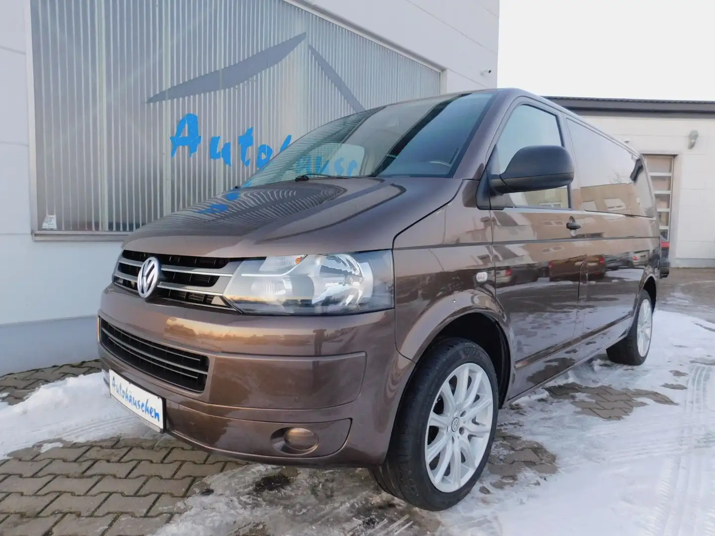 Volkswagen T5 Multivan T5 2.0 TDI Multivan Startline AHZ/LMF/Sitzheizun Braun - 1
