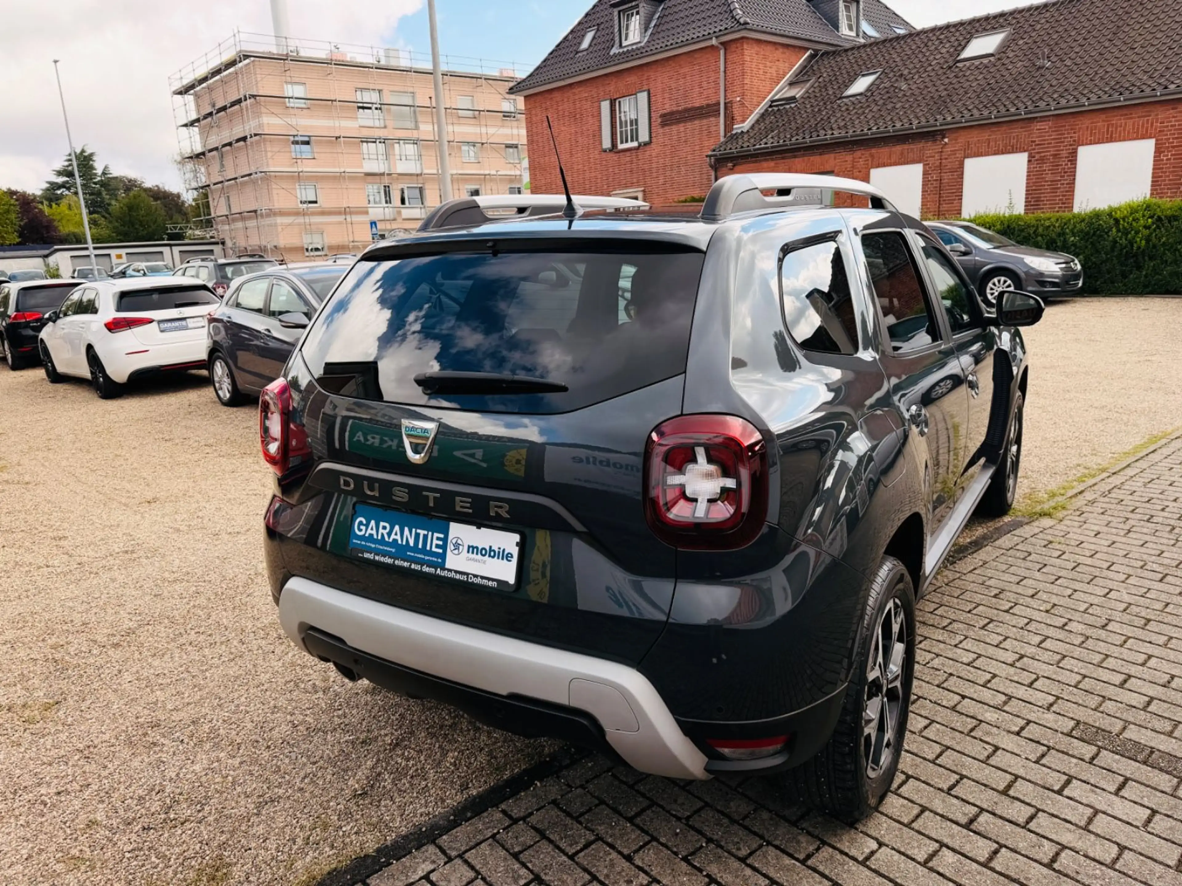 Dacia Duster II Prestige+Scheckheft+1 Hand+Navi+Kamera — photo 14