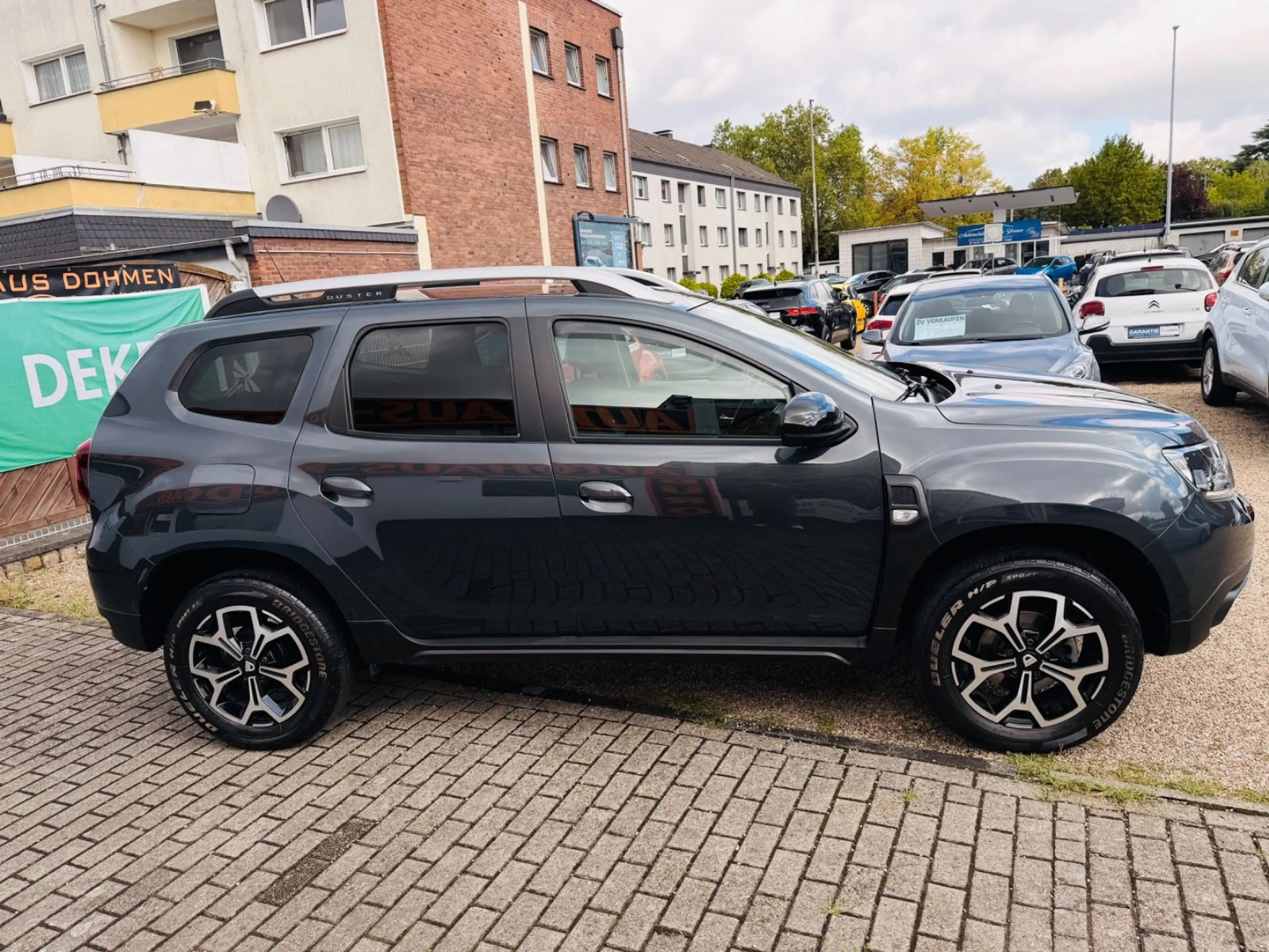 Dacia Duster II Prestige+Scheckheft+1 Hand+Navi+Kamera — photo 13
