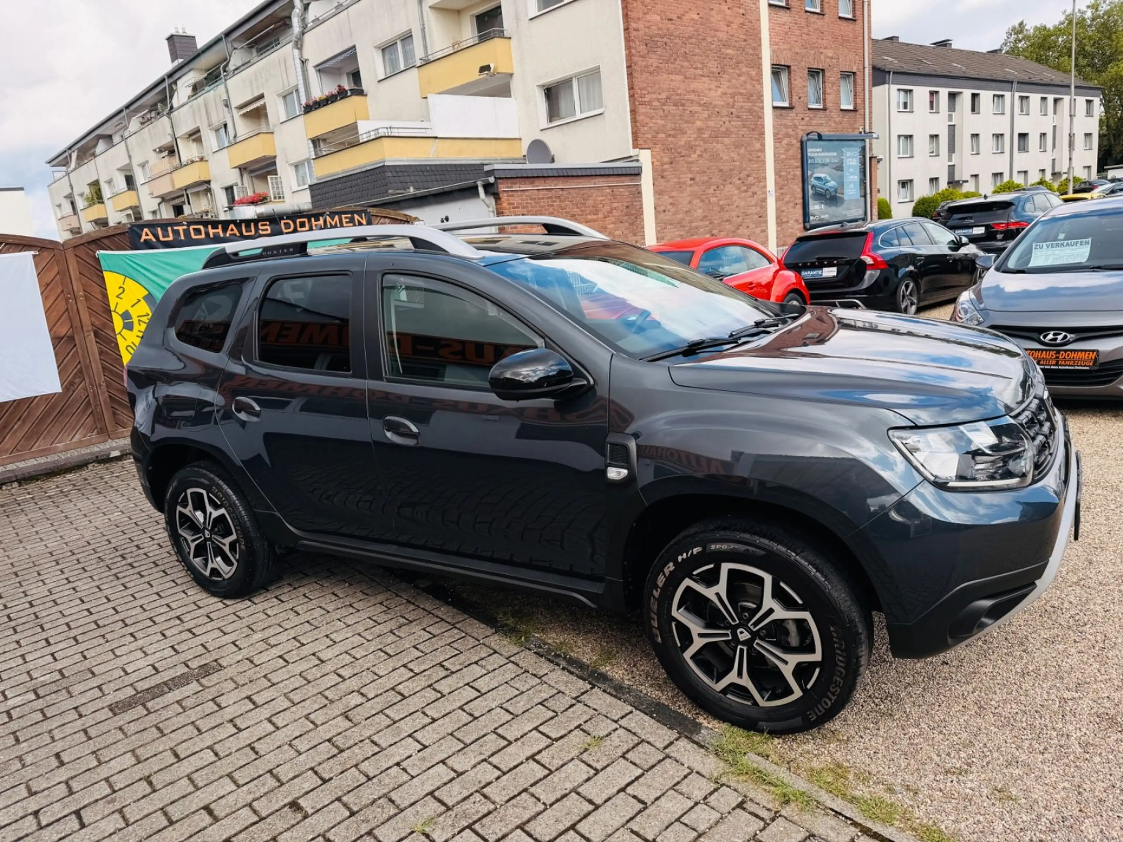 Dacia Duster II Prestige+Scheckheft+1 Hand+Navi+Kamera — photo 12