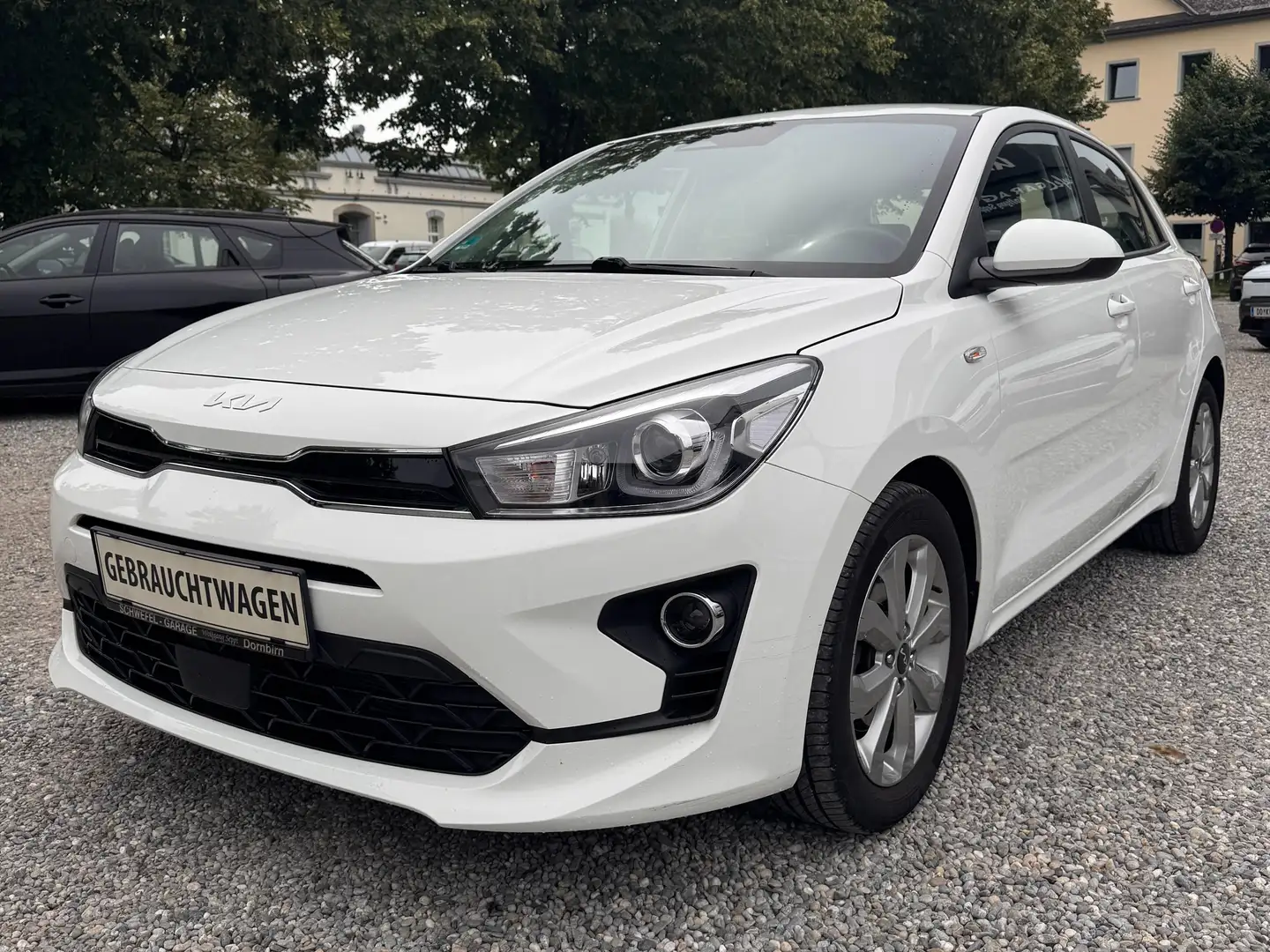 Kia Rio 1,2 DPI Silber Weiß - 1