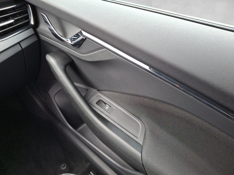 Skoda Scala Ambition TSI — photo 14