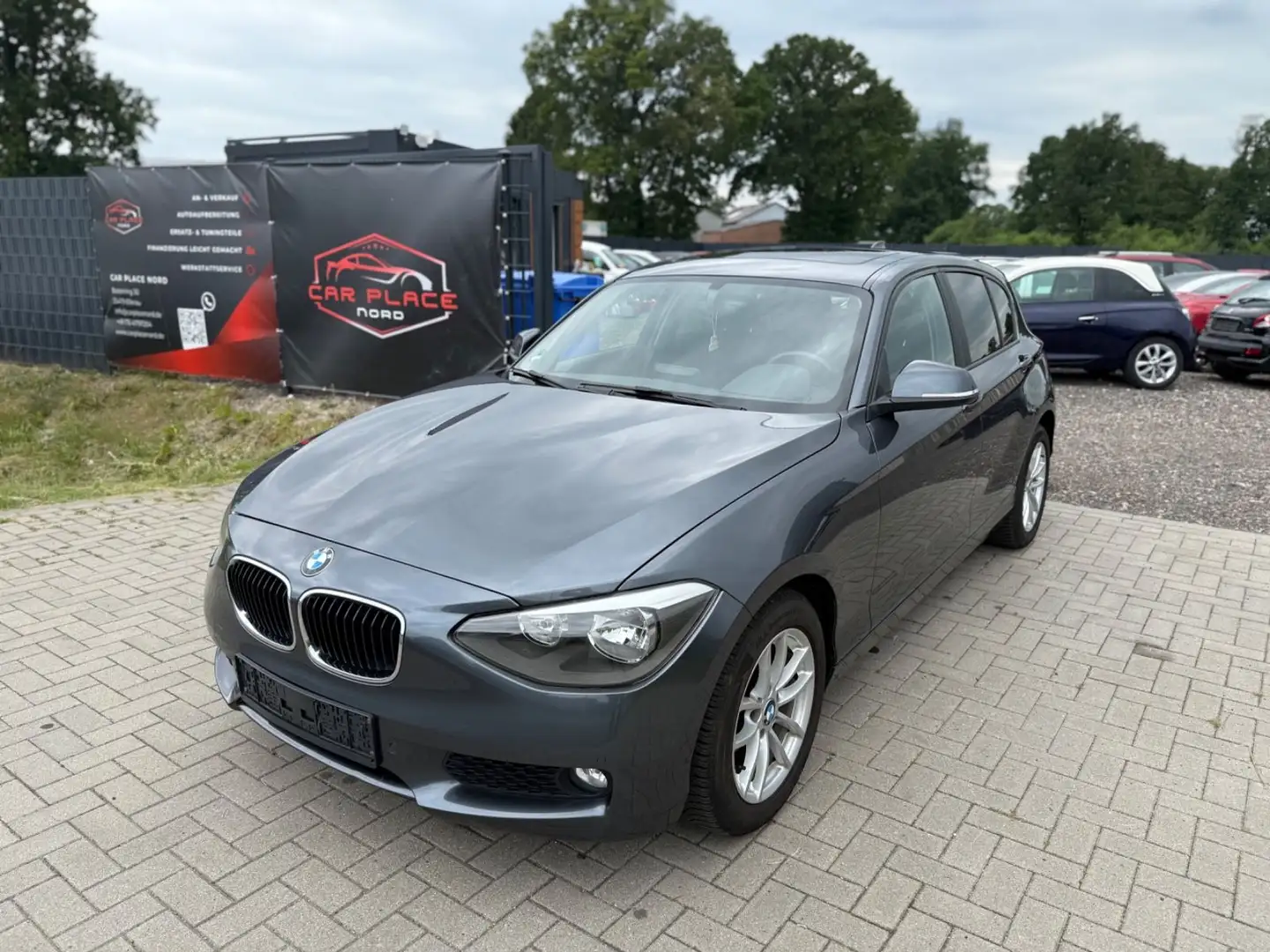 BMW 114 Baureihe 1 Lim. 5-trg. 114 i TÜV NEU/PDC/SHZ Grijs - 1