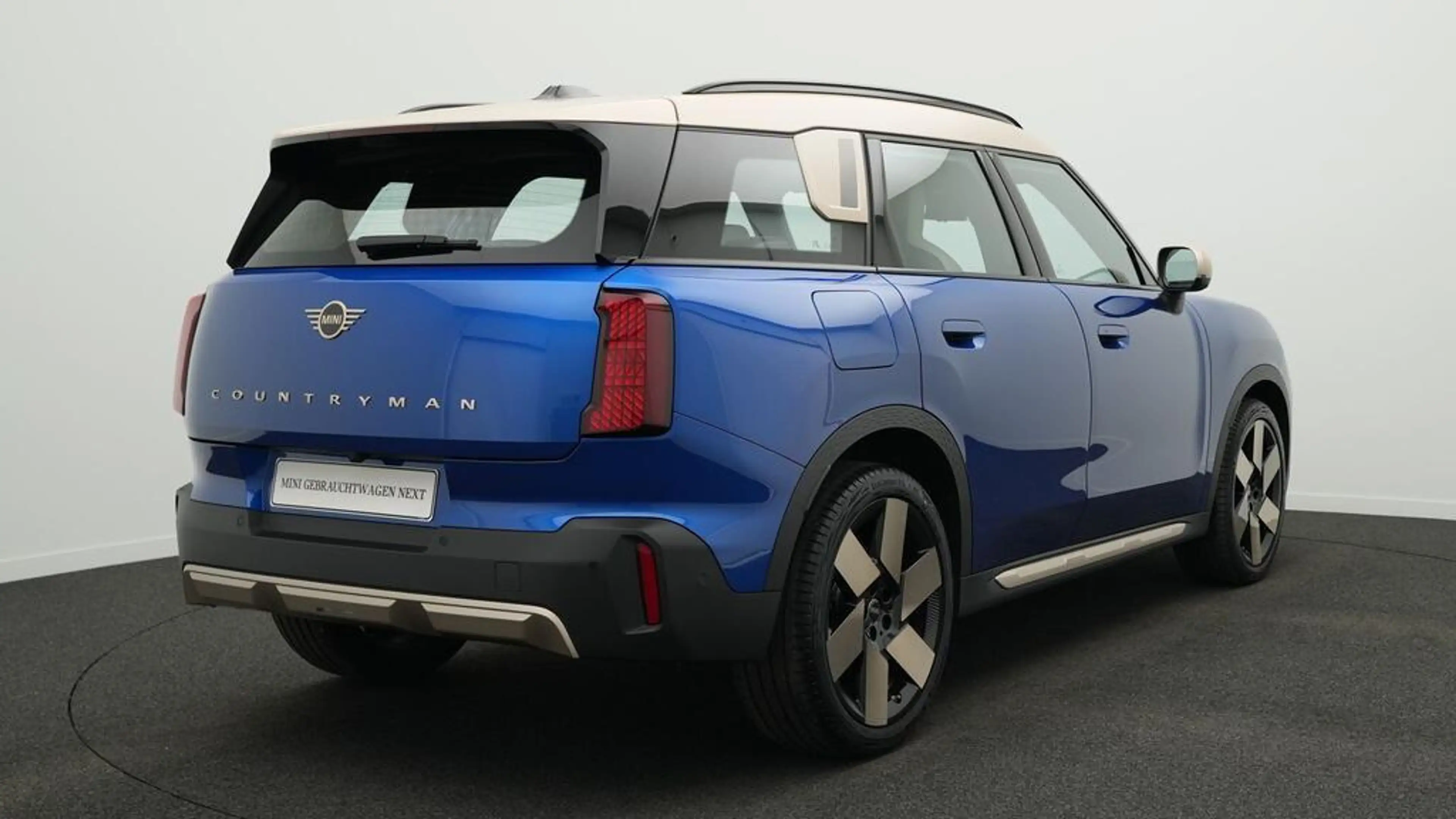 MINI Countryman D Favoured Trim — photo 6