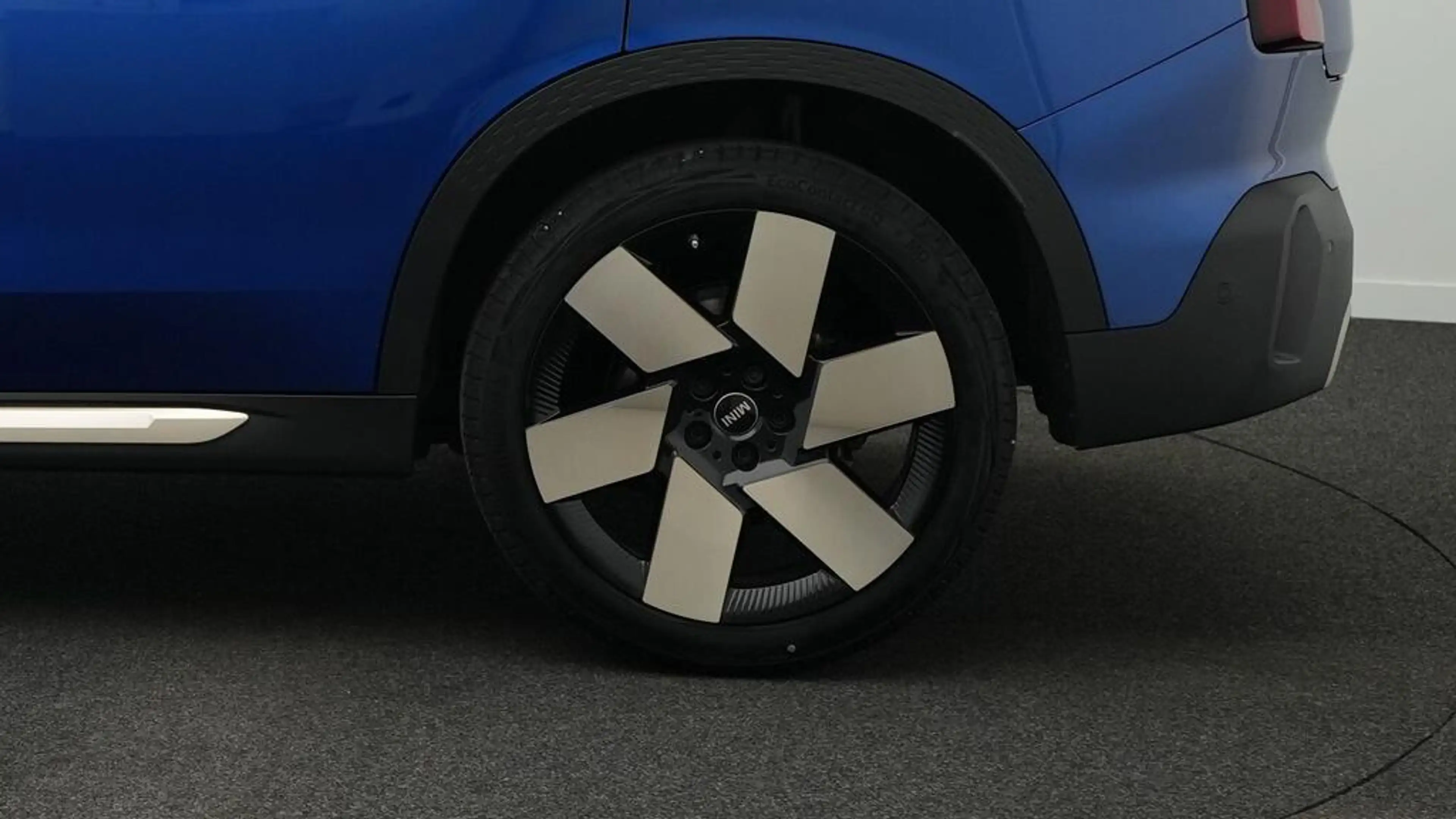 MINI Countryman D Favoured Trim — photo 12