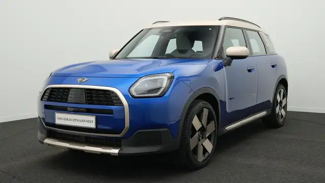 MINI Countryman D Favoured Trim