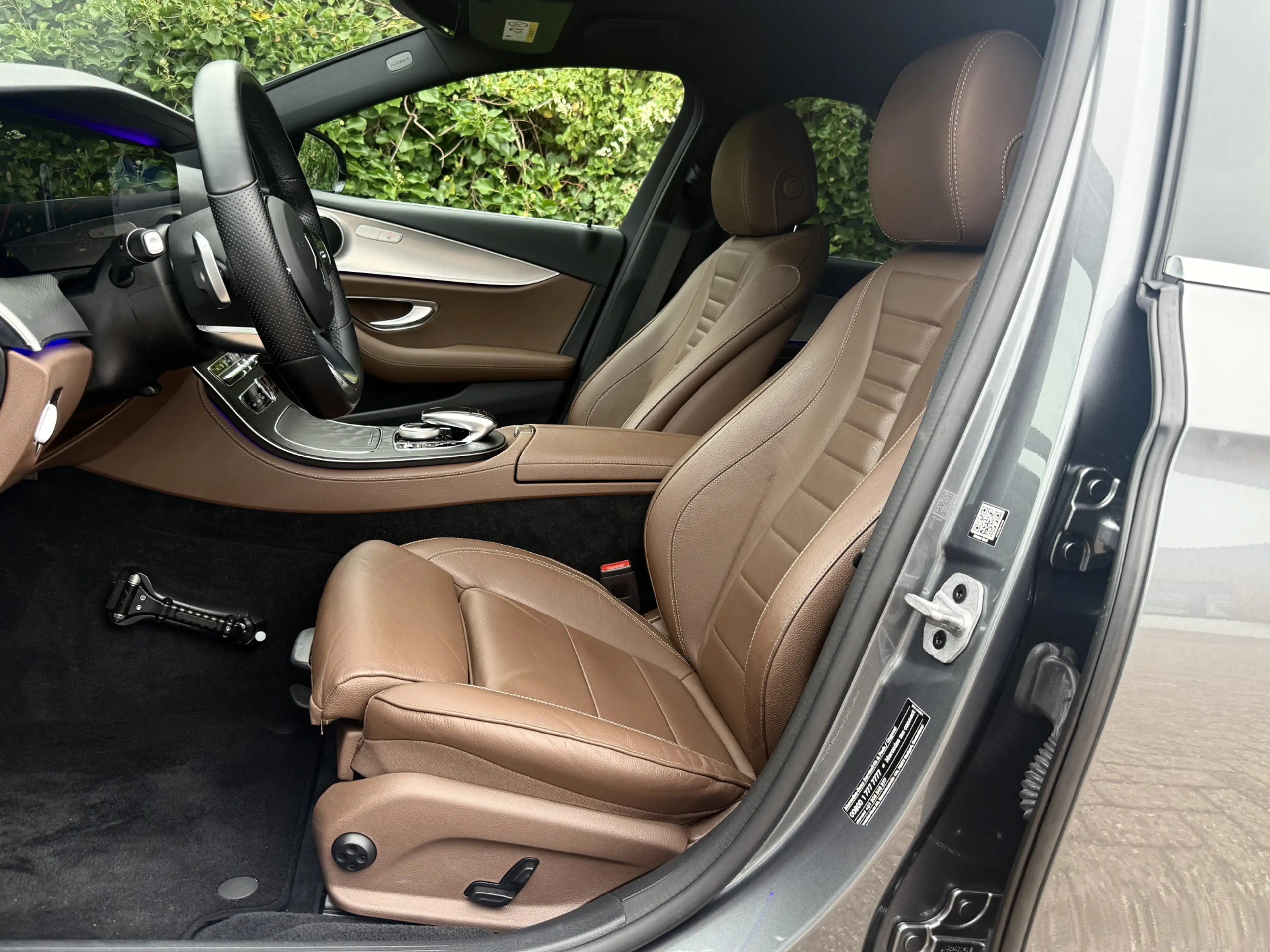 Mercedes-Benz E 200 Estate Sport AMG I WideScreen I Camera — photo 28
