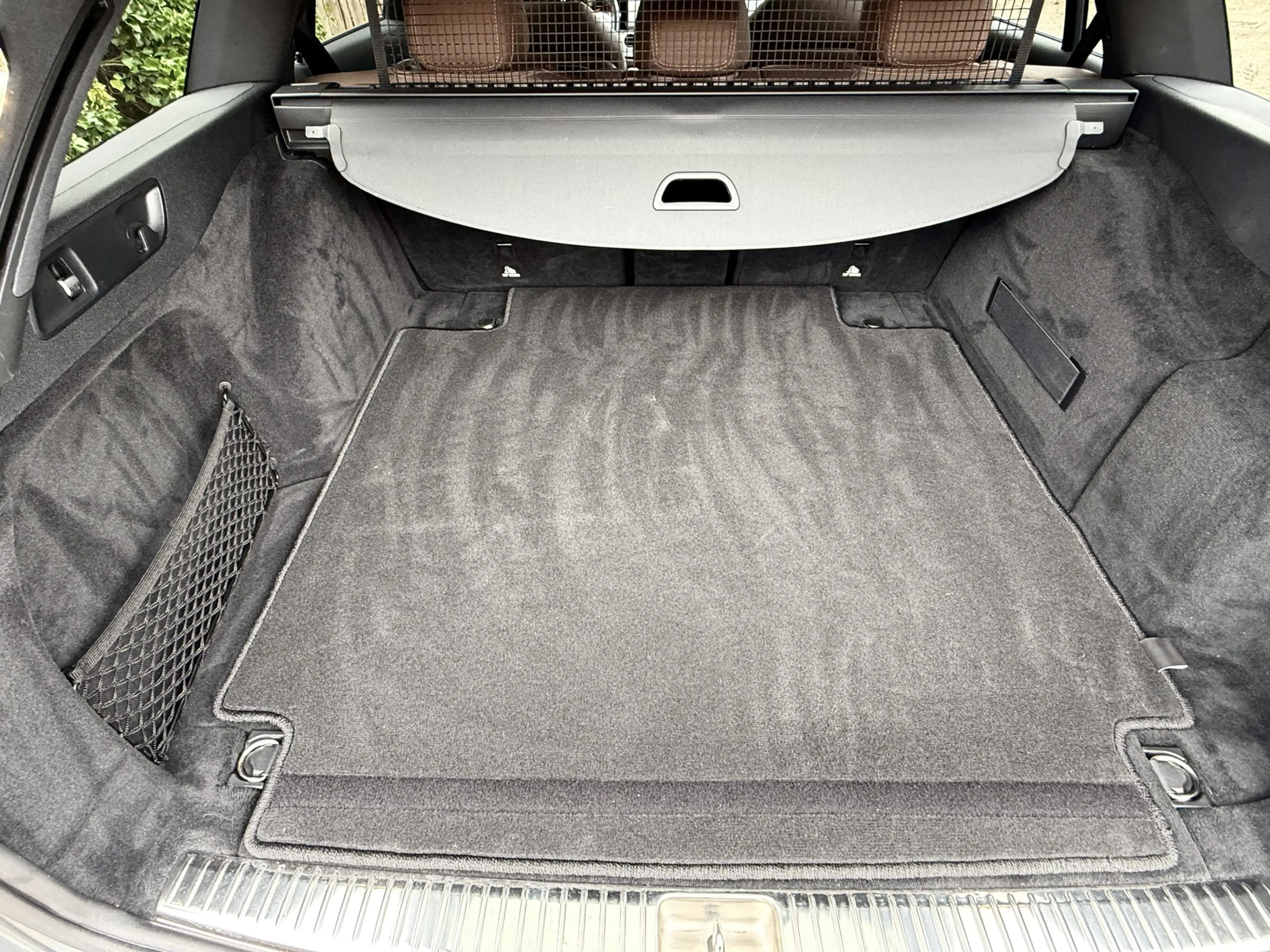 Mercedes-Benz E 200 Estate Sport AMG I WideScreen I Camera — photo 38