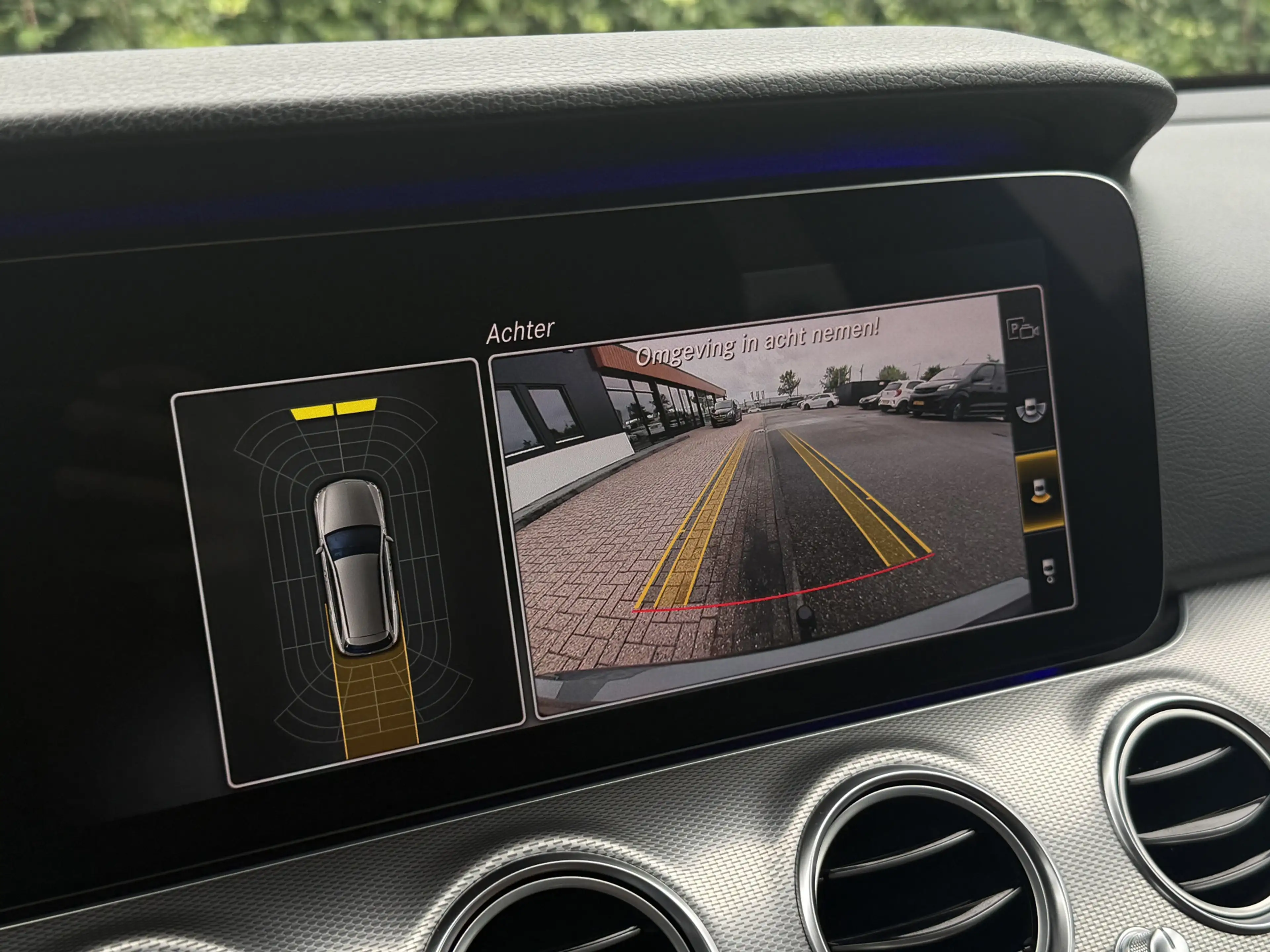 Mercedes-Benz E 200 Estate Sport AMG I WideScreen I Camera — photo 35