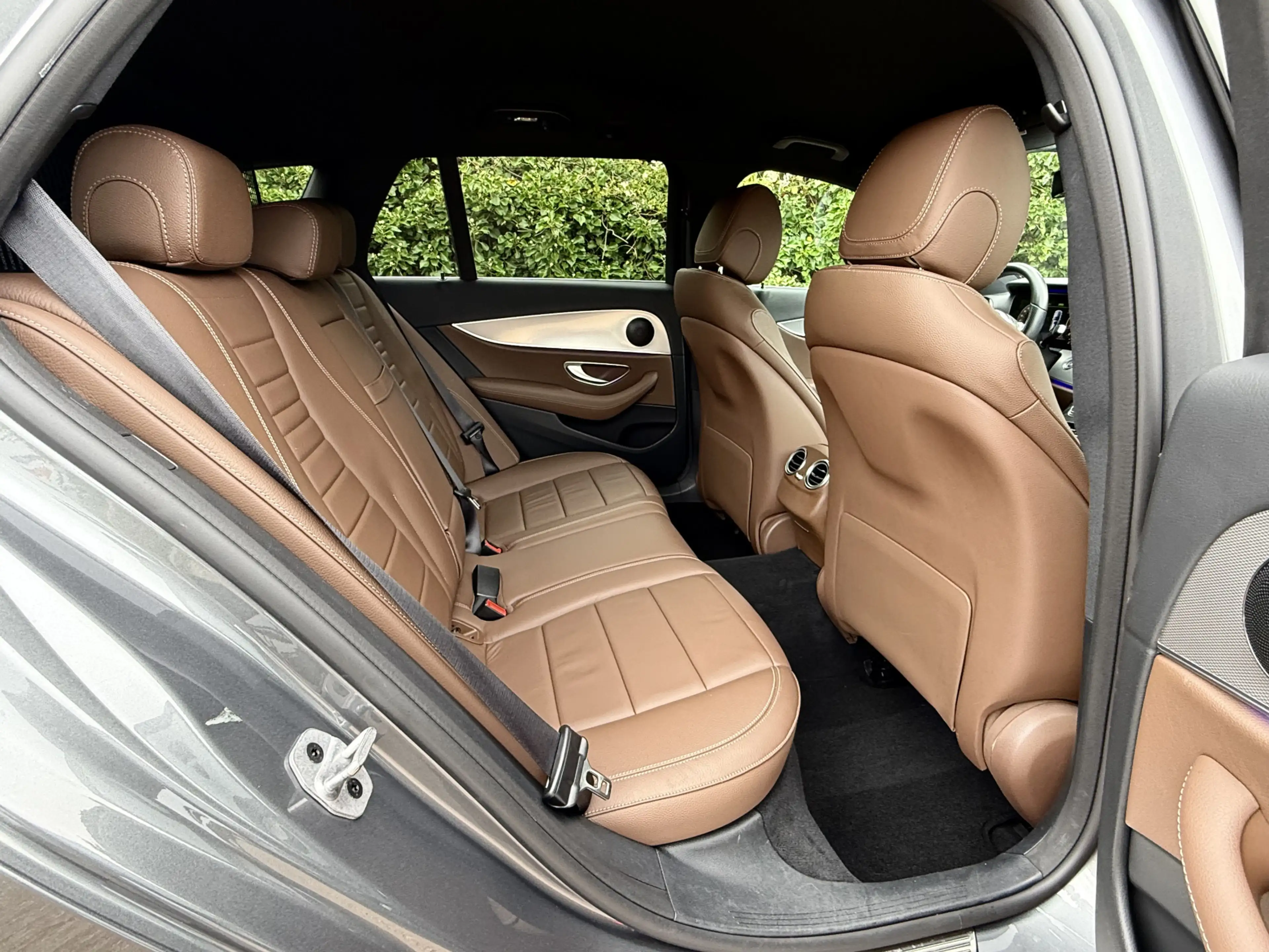 Mercedes-Benz E 200 Estate Sport AMG I WideScreen I Camera — photo 13