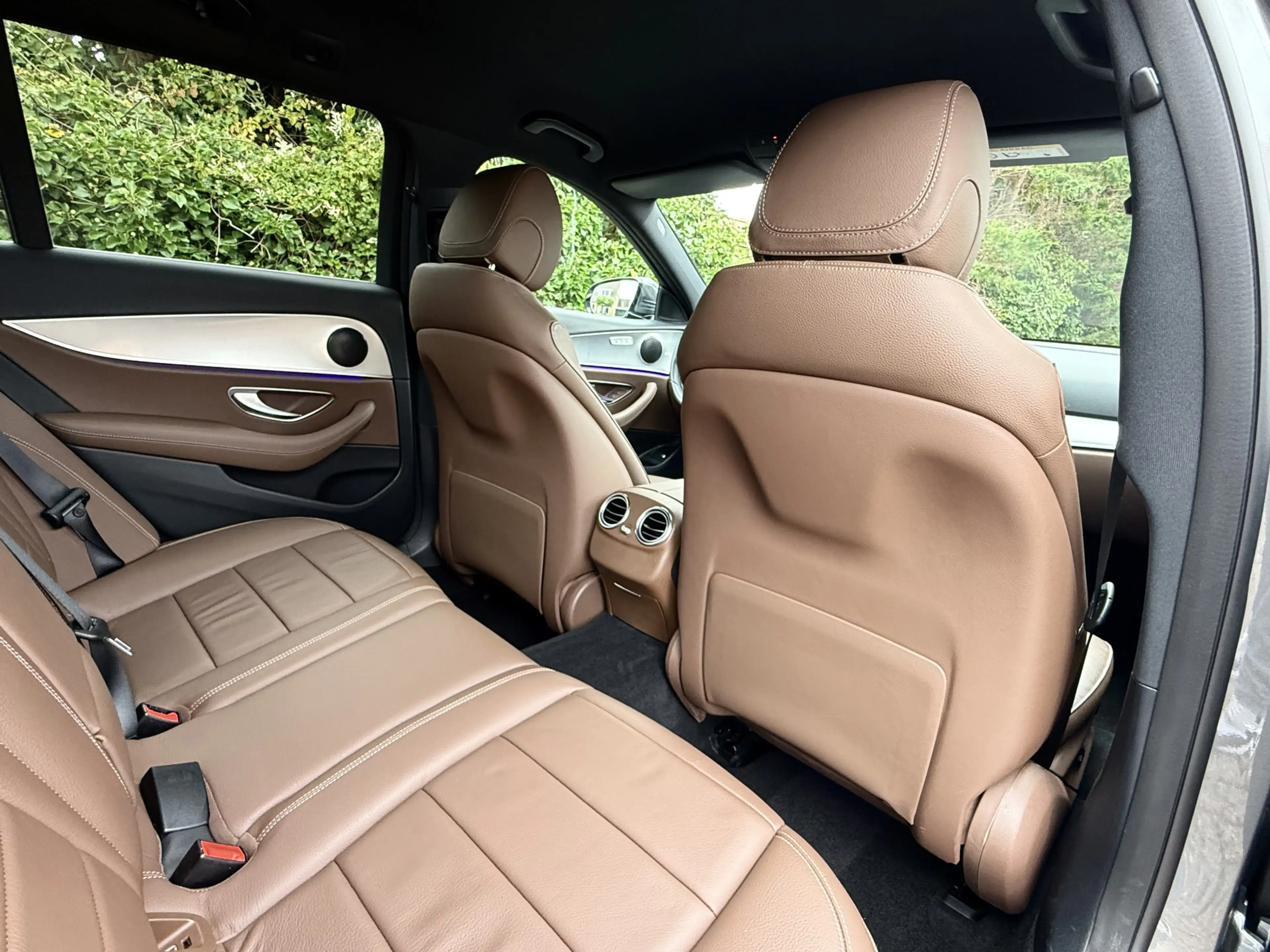 Mercedes-Benz E 200 Estate Sport AMG I WideScreen I Camera — photo 14
